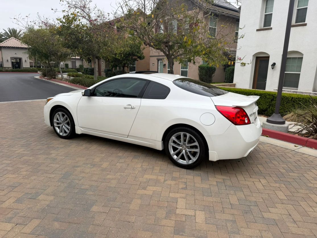 nissan altima 2010 1N4BL2EP5AC186898 image nissan altima 2010 1N4BL2EP5AC186898 image