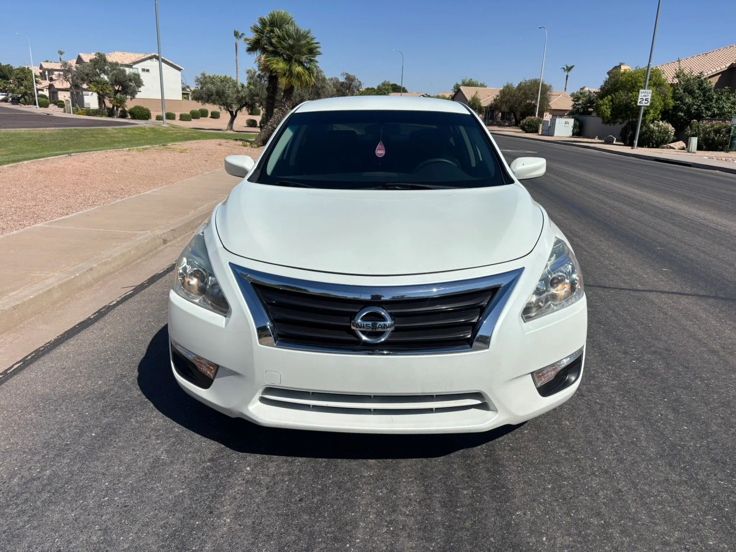 nissan altima 2014 1N4AL3AP6EN356204 image nissan altima 2014 1N4AL3AP6EN356204 image