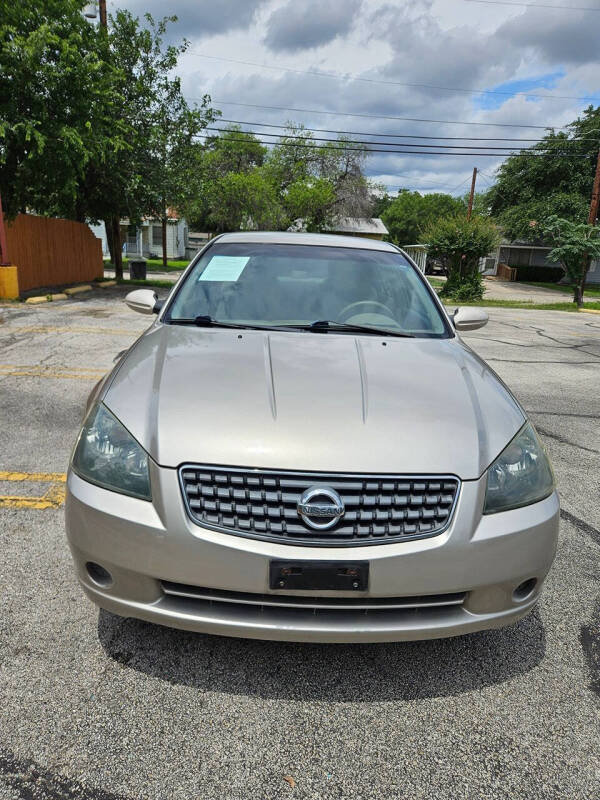 nissan altima 2005 1N4AL11D65N490740 image nissan altima 2005 1N4AL11D65N490740 image