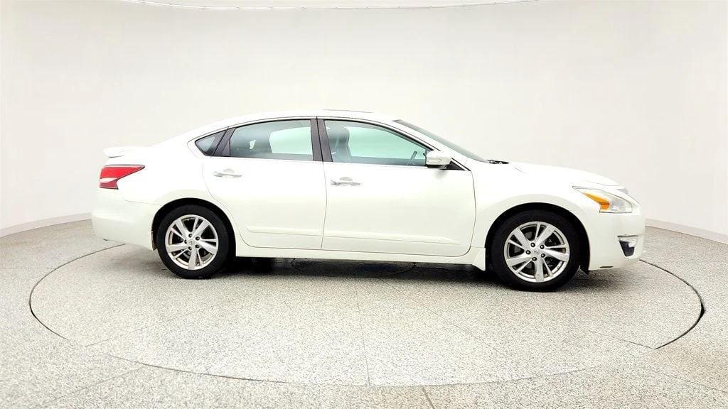 nissan altima 2015 1N4AL3AP3FN872716 image nissan altima 2015 1N4AL3AP3FN872716 image