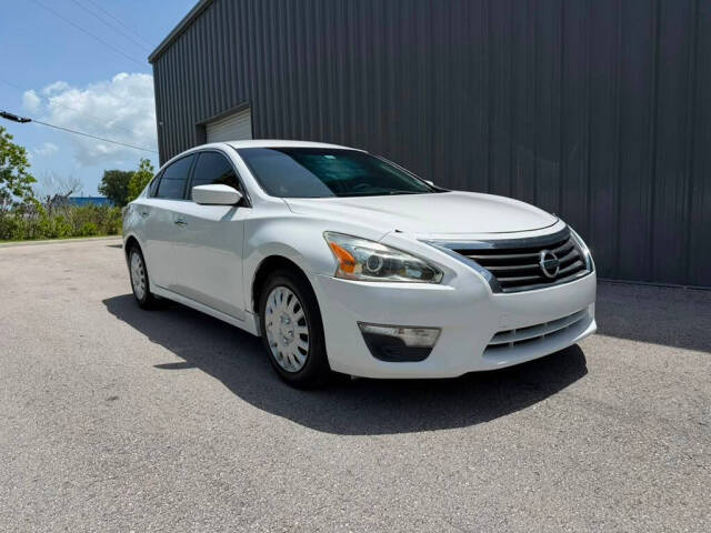nissan altima 2015 1N4AL3AP9FC275663 image nissan altima 2015 1N4AL3AP9FC275663 image
