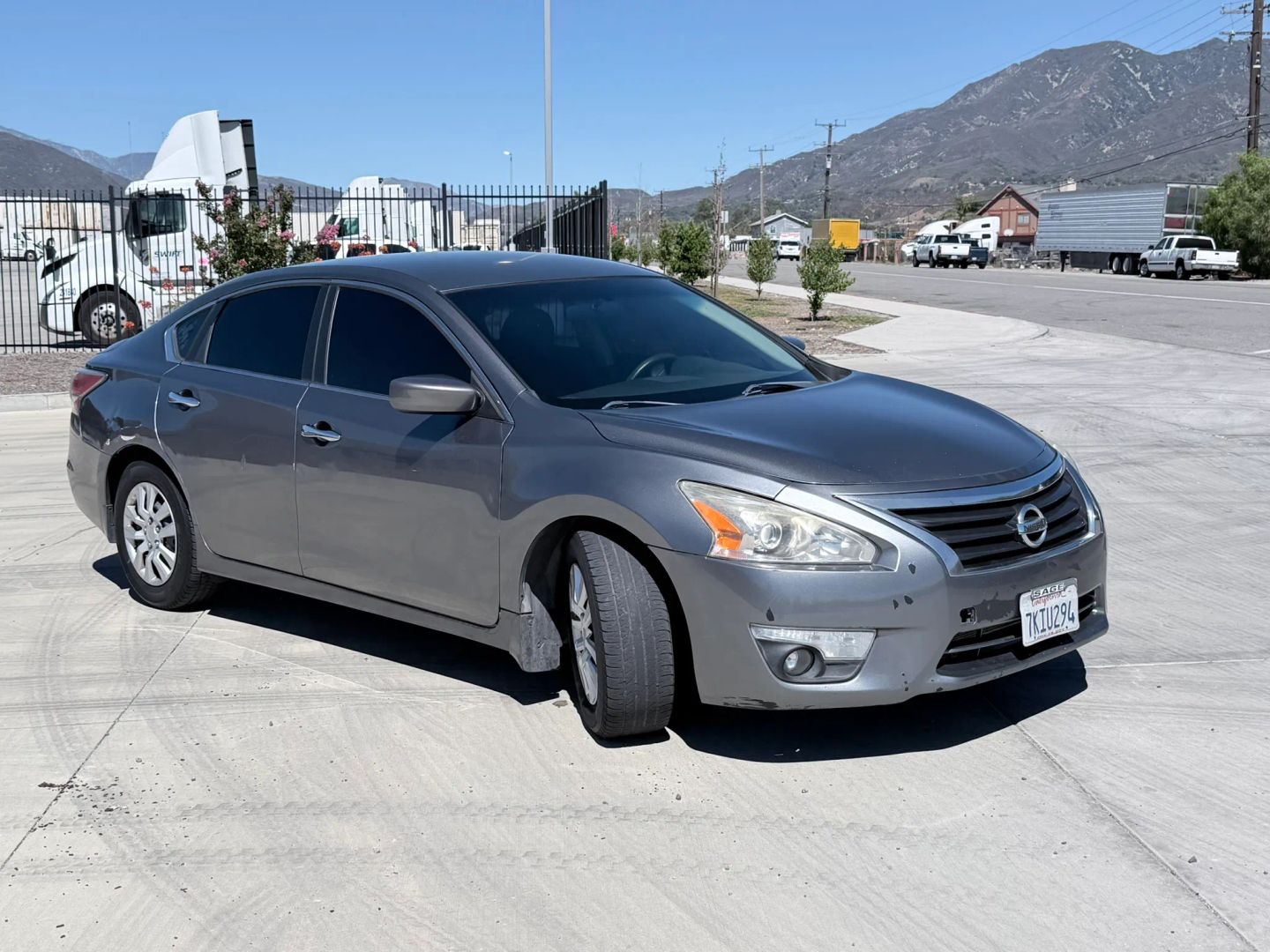 nissan altima 2015 1N4AL3AP7FN381243 image nissan altima 2015 1N4AL3AP7FN381243 image