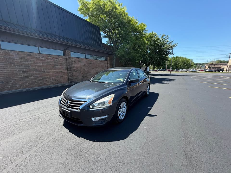 nissan altima 2015 1N4AL3AP6FC105261 image nissan altima 2015 1N4AL3AP6FC105261 image
