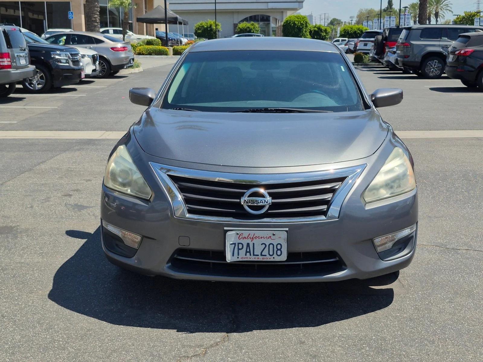 nissan altima 2015 1N4AL3AP4FC579595 image nissan altima 2015 1N4AL3AP4FC579595 image