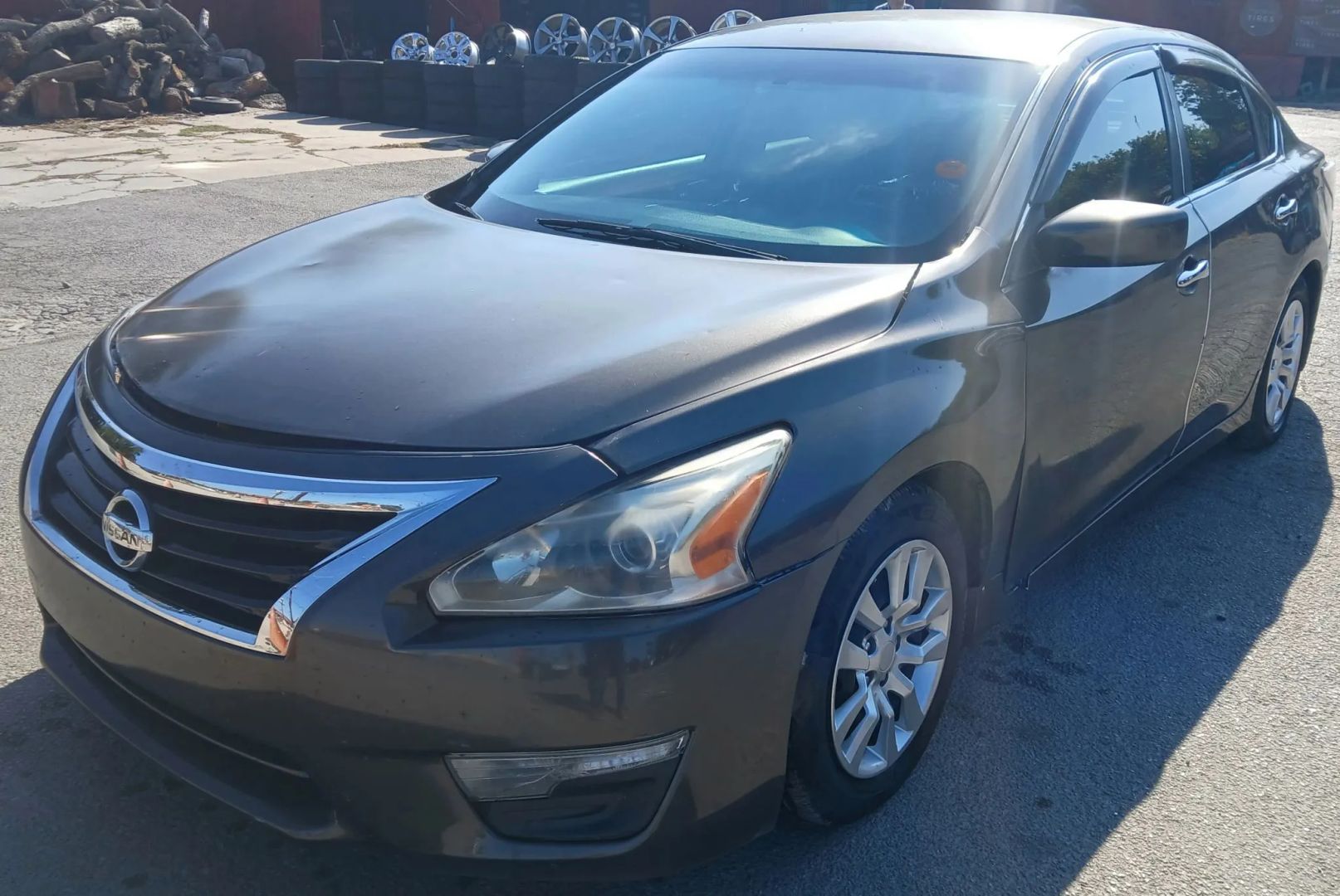nissan altima 2015 1N4AL3AP9FC460621 image nissan altima 2015 1N4AL3AP9FC460621 image