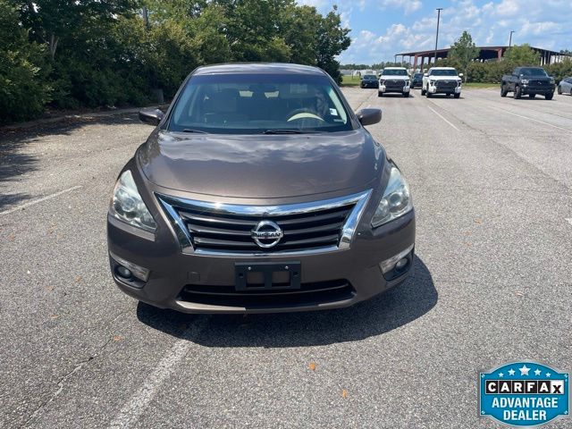 nissan altima 2015 1N4AL3AP6FC185600 image nissan altima 2015 1N4AL3AP6FC185600 image