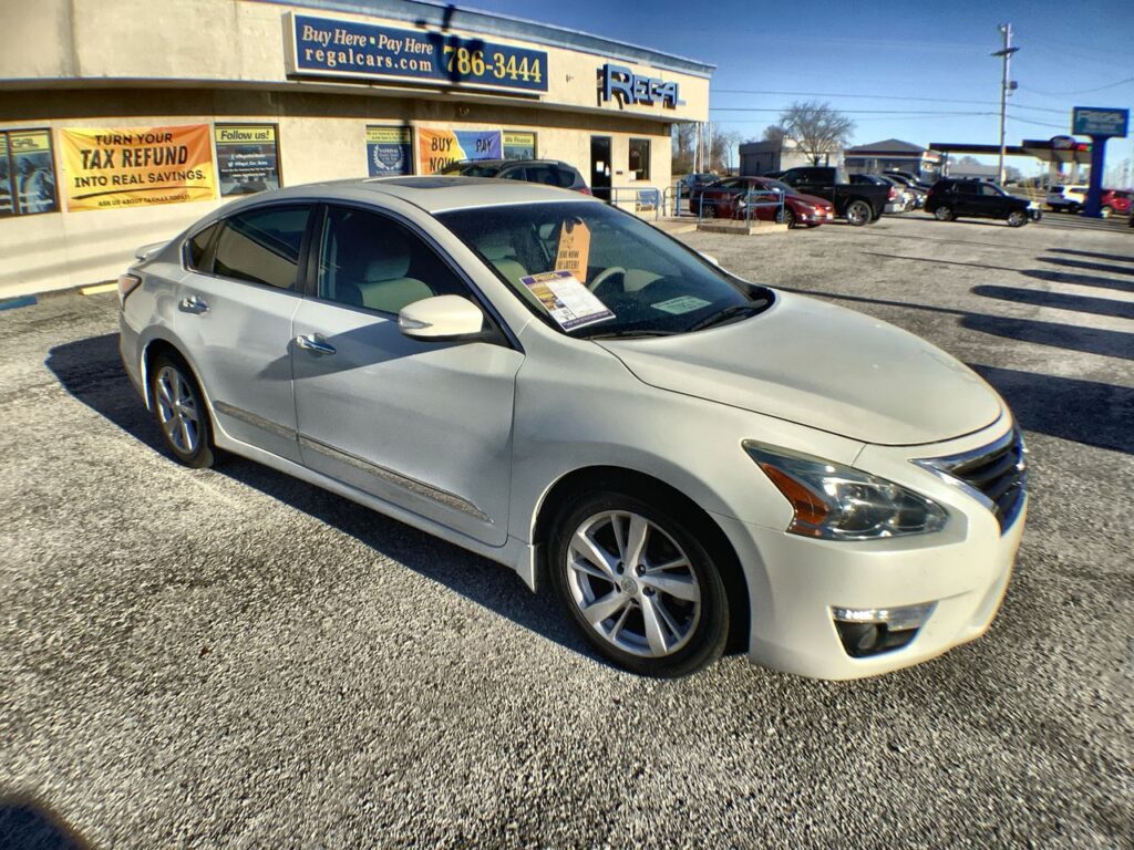 nissan altima 2015 1N4AL3AP5FC197270 image nissan altima 2015 1N4AL3AP5FC197270 image