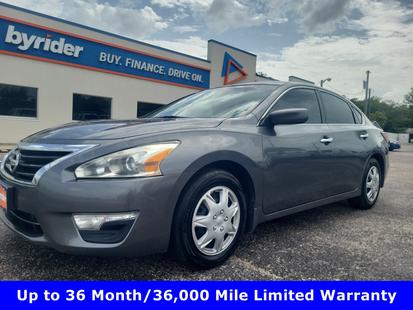 nissan altima 2015 1N4AL3AP5FC183353 image nissan altima 2015 1N4AL3AP5FC183353 image