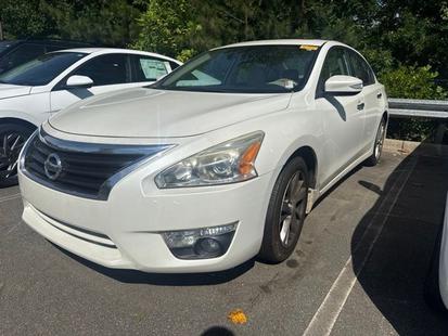 nissan altima 2015 1N4AL3AP4FN900667 image nissan altima 2015 1N4AL3AP4FN900667 image