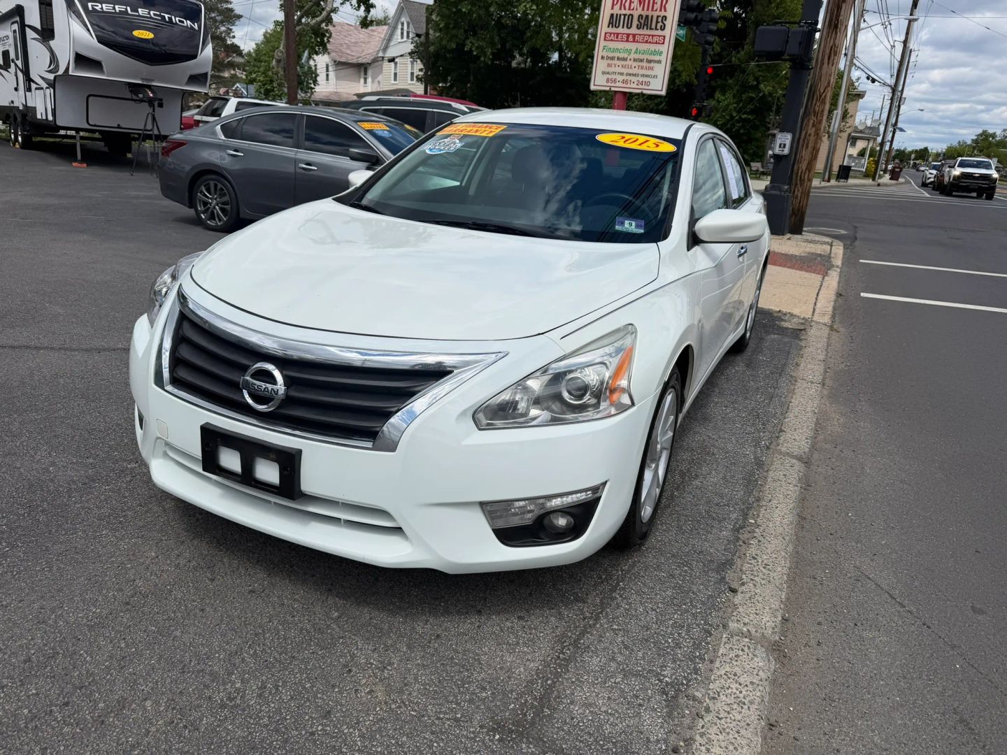 nissan altima 2015 1N4AL3AP8FC471609 image nissan altima 2015 1N4AL3AP8FC471609 image