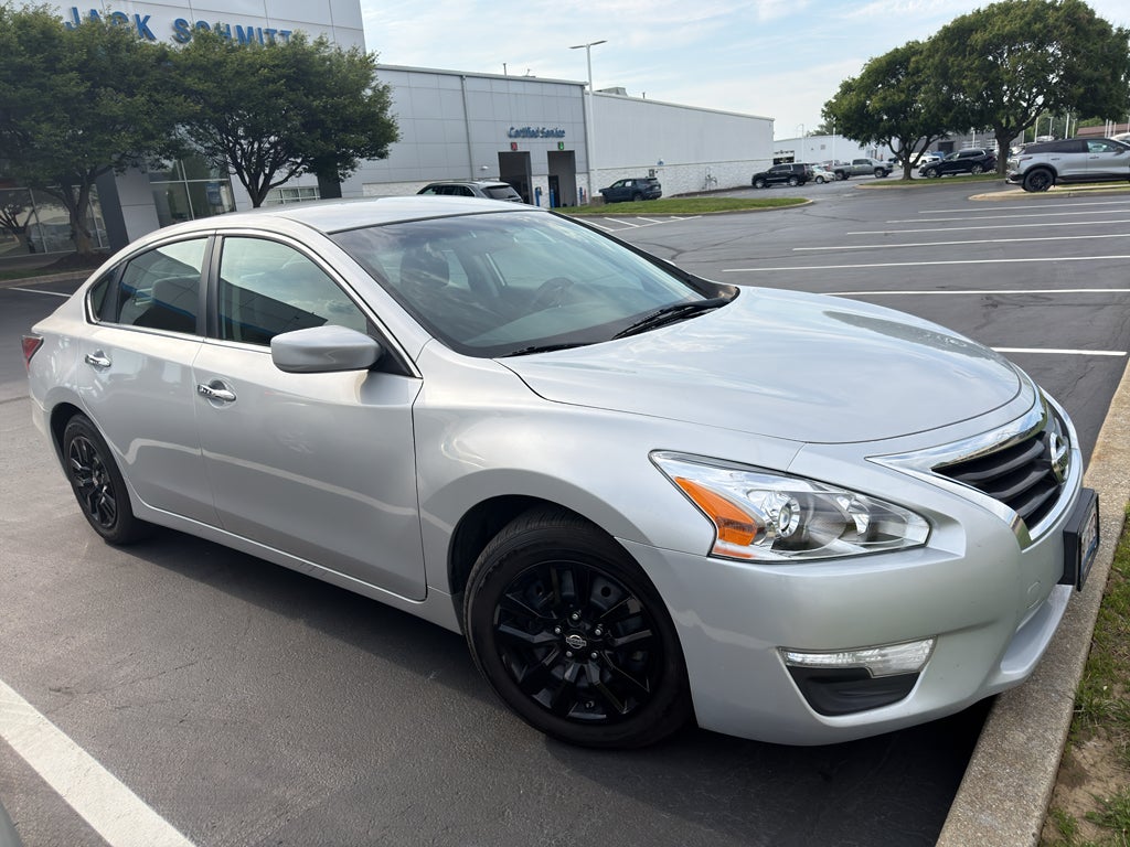 nissan altima 2015 1N4AL3AP3FC428344 image nissan altima 2015 1N4AL3AP3FC428344 image