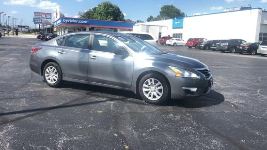nissan altima 2015 1N4AL3AP9FC483817 image nissan altima 2015 1N4AL3AP9FC483817 image