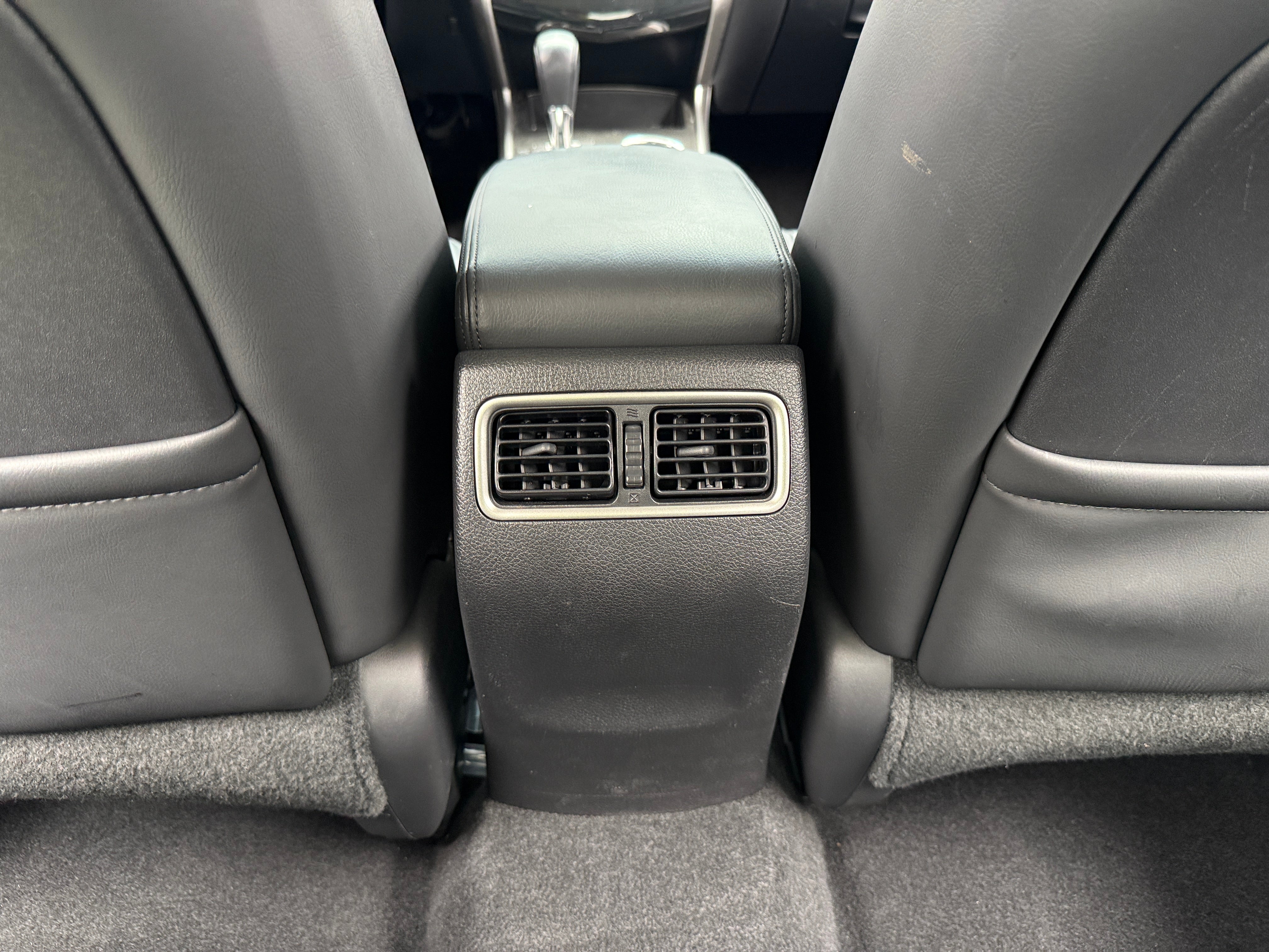 nissan altima 2015 1N4BL3AP3FC251685 image nissan altima 2015 1N4BL3AP3FC251685 image