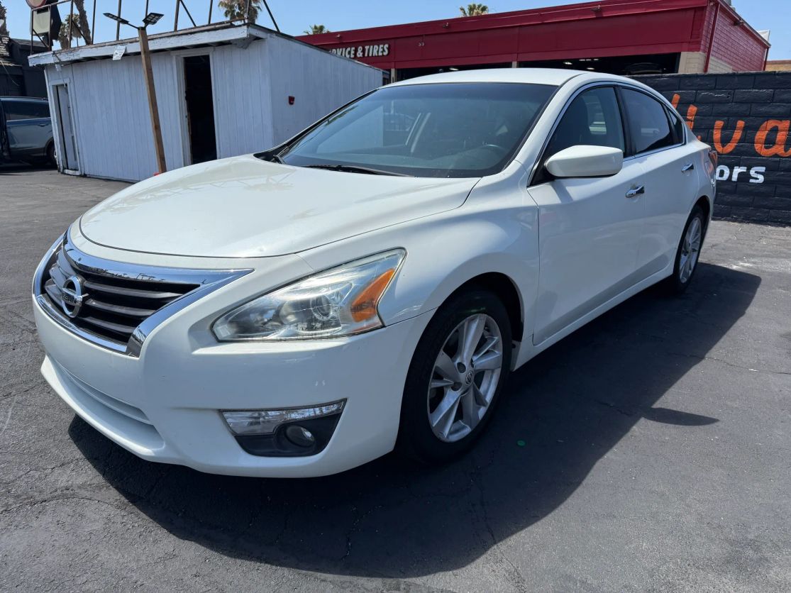 nissan altima 2015 1N4AL3AP3FC421426 image nissan altima 2015 1N4AL3AP3FC421426 image