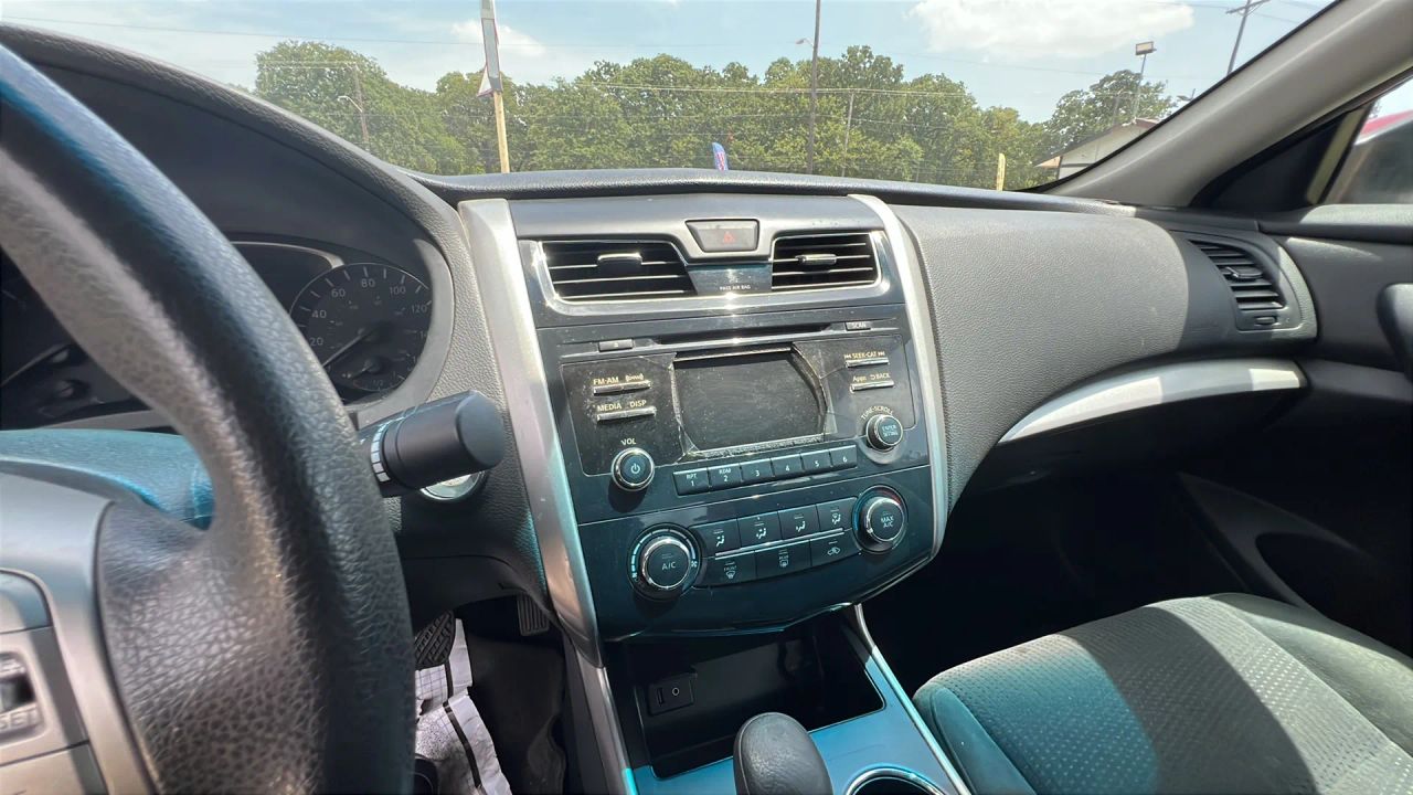 nissan altima 2015 1N4AL3AP7FC596939 image nissan altima 2015 1N4AL3AP7FC596939 image