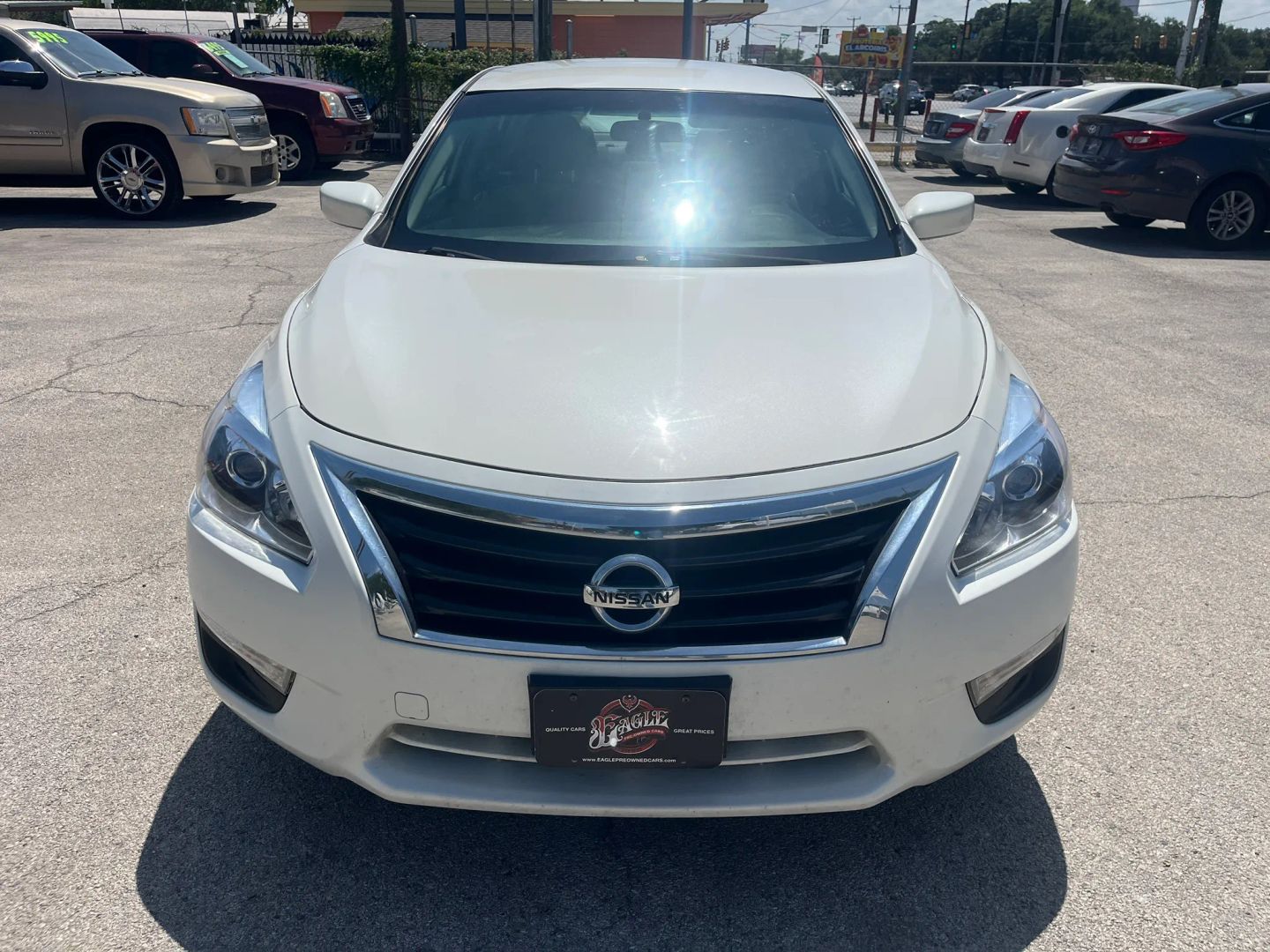 nissan altima 2015 1N4AL3AP8FN347540 image nissan altima 2015 1N4AL3AP8FN347540 image