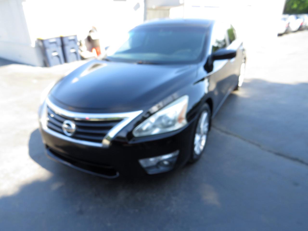 nissan altima 2015 1N4AL3AP4FC137657 image nissan altima 2015 1N4AL3AP4FC137657 image