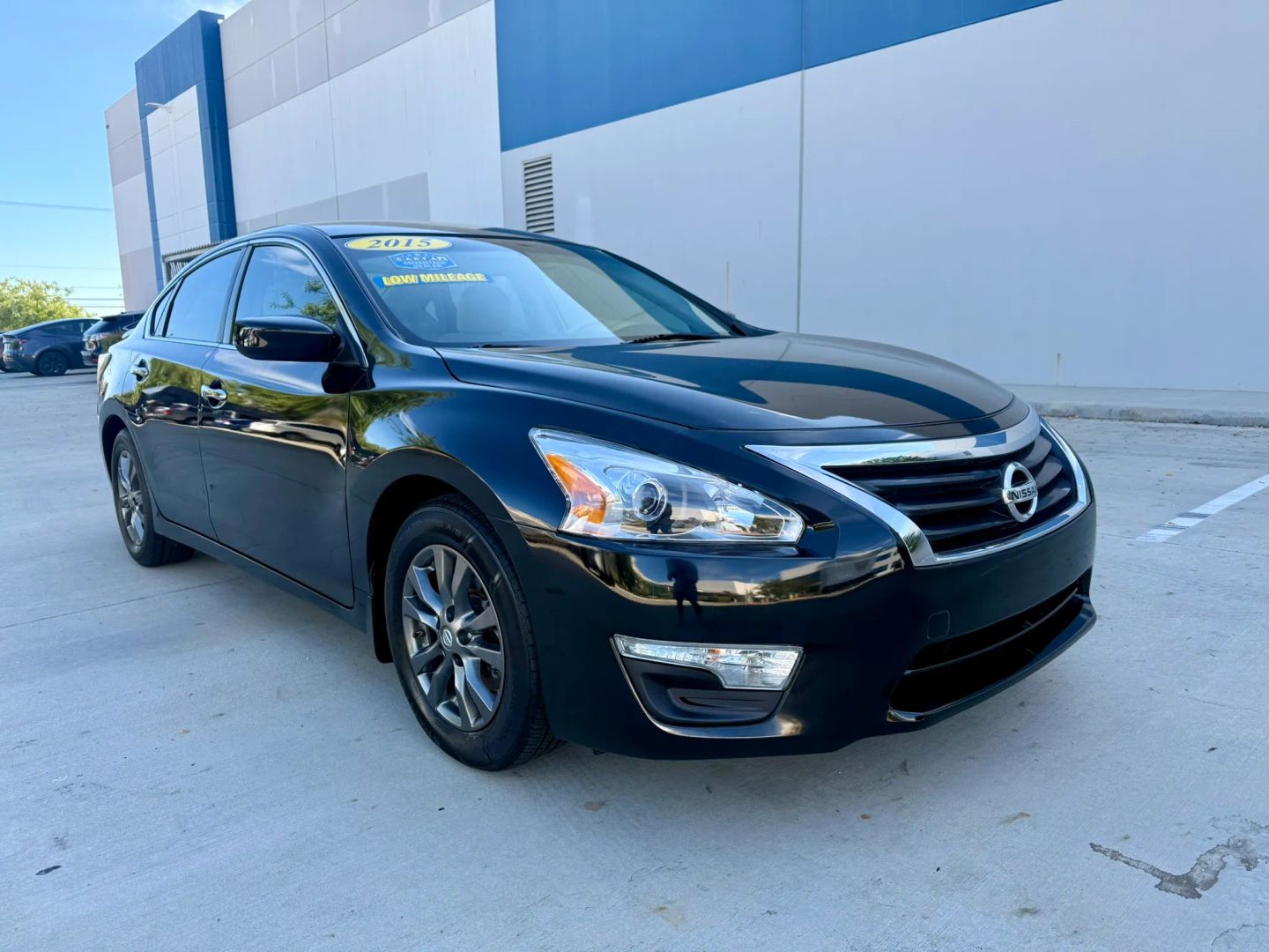 nissan altima 2015 1N4AL3AP2FC422776 image nissan altima 2015 1N4AL3AP2FC422776 image