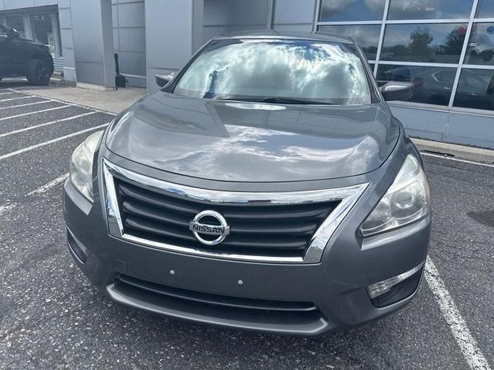 nissan altima 2015 1N4AL3AP9FC425755 image nissan altima 2015 1N4AL3AP9FC425755 image