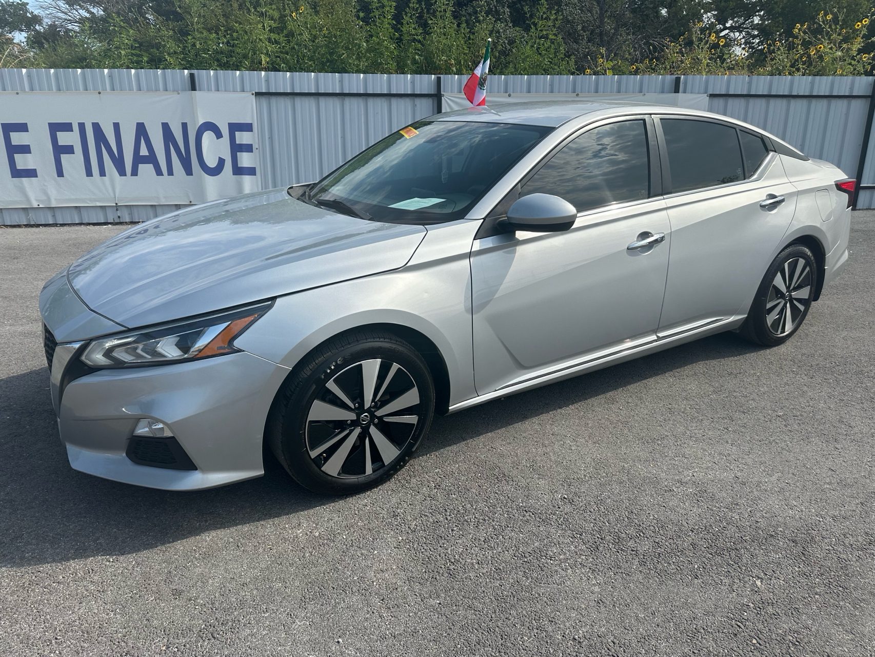 nissan altima 2022 1N4BL4DV3NN358514 image nissan altima 2022 1N4BL4DV3NN358514 image