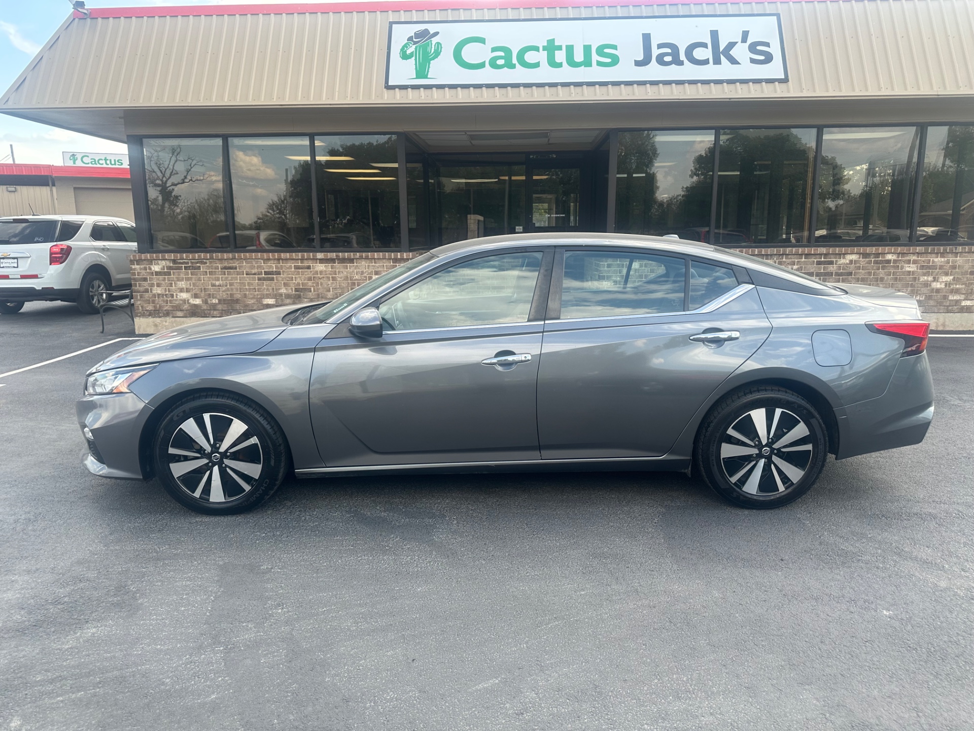 nissan altima 2022 1N4BL4DV8NN317330 image nissan altima 2022 1N4BL4DV8NN317330 image
