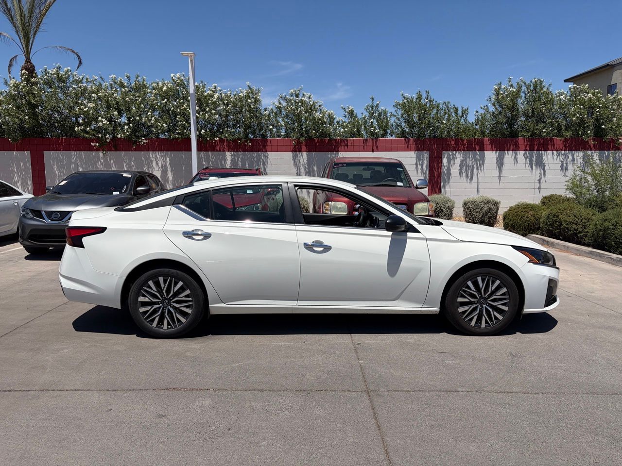 nissan altima 2025 1N4BL4DV1SN377235 image nissan altima 2025 1N4BL4DV1SN377235 image