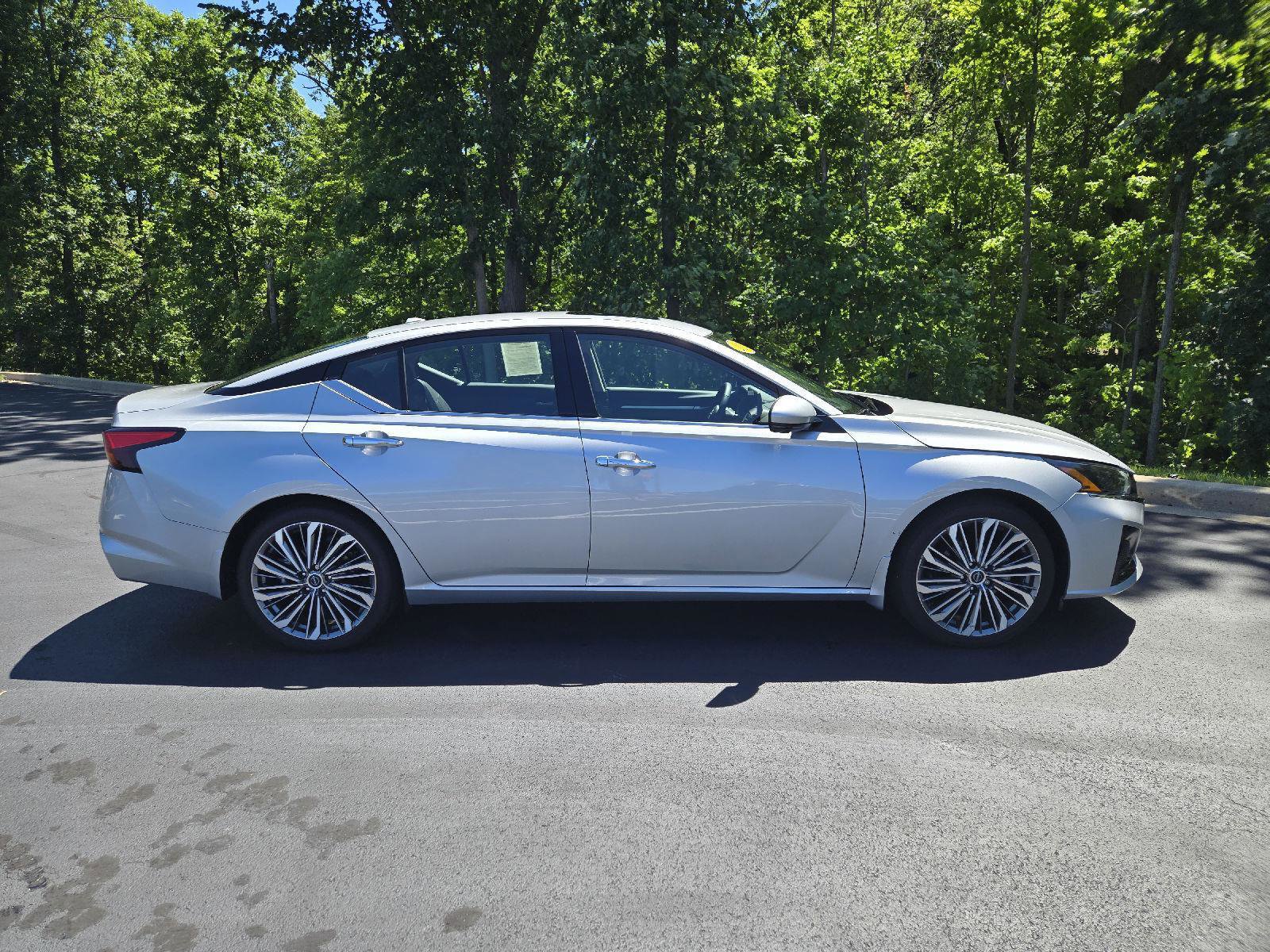 nissan altima 2025 1N4BL4EV1SN408496 image nissan altima 2025 1N4BL4EV1SN408496 image