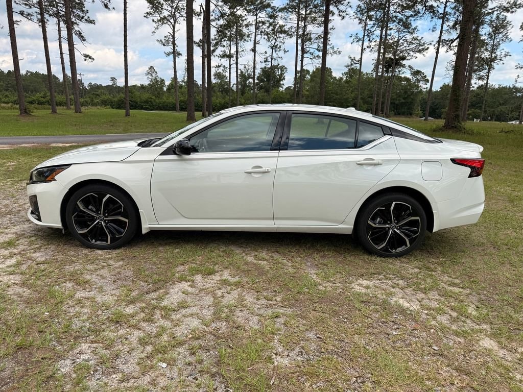 nissan altima 2025 1N4BL4CW5SN369052 image nissan altima 2025 1N4BL4CW5SN369052 image