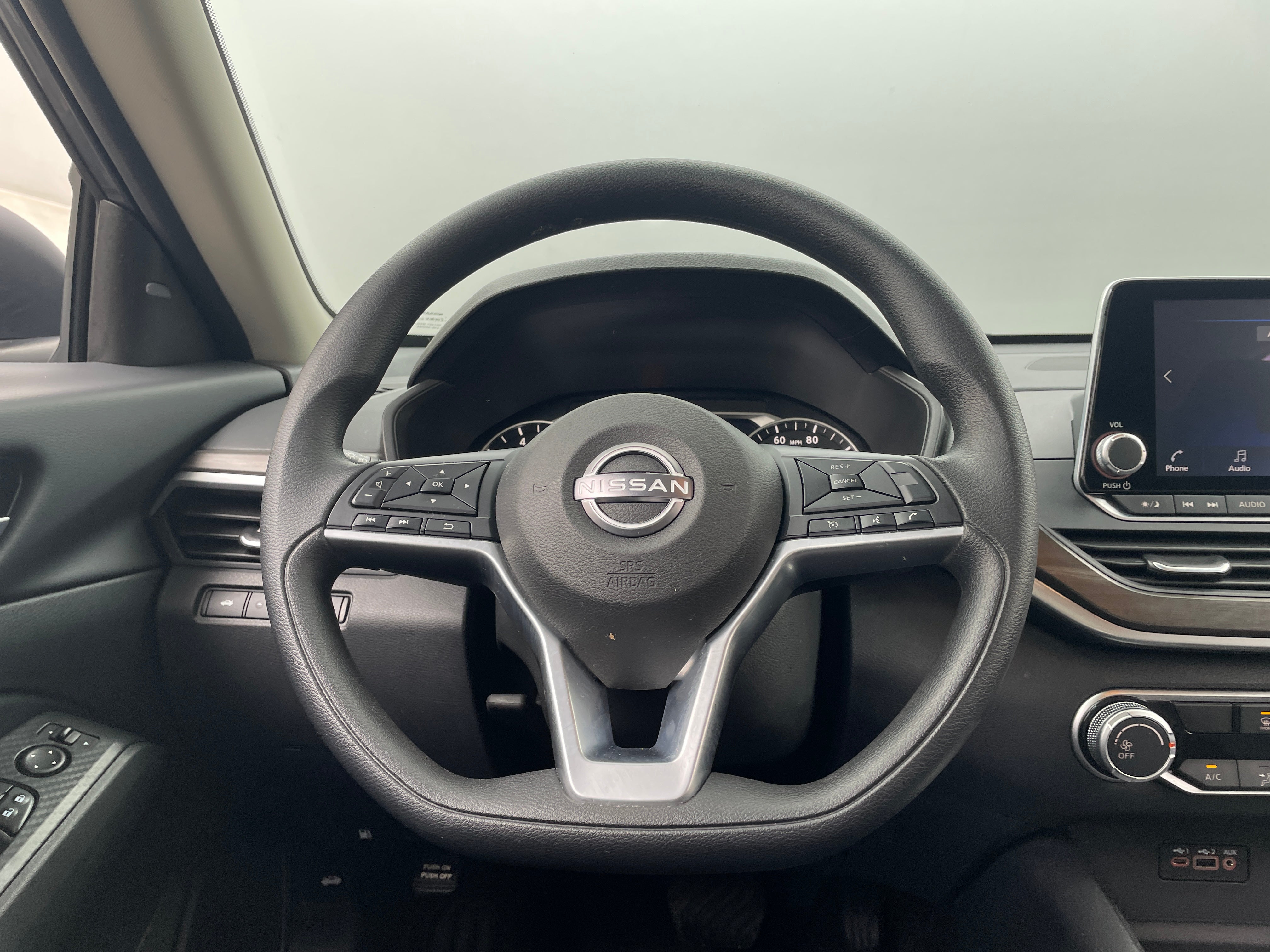 nissan altima 2025 1N4BL4DV3SN388737 image