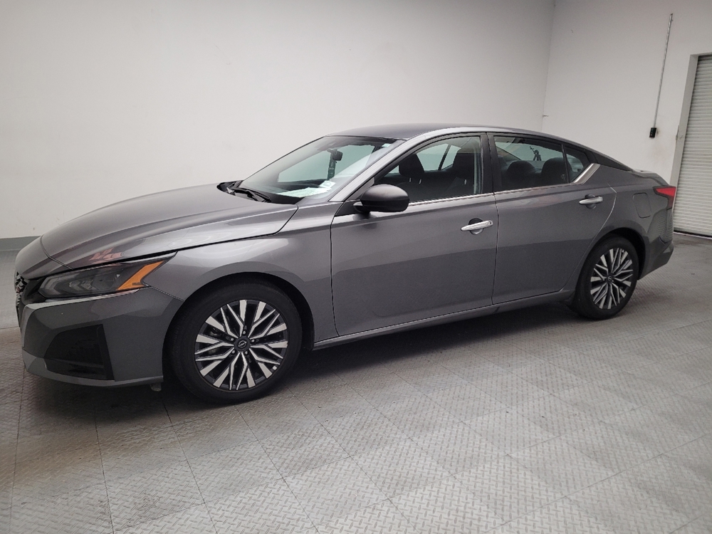 nissan altima 2025 1N4BL4DV9SN338019 image