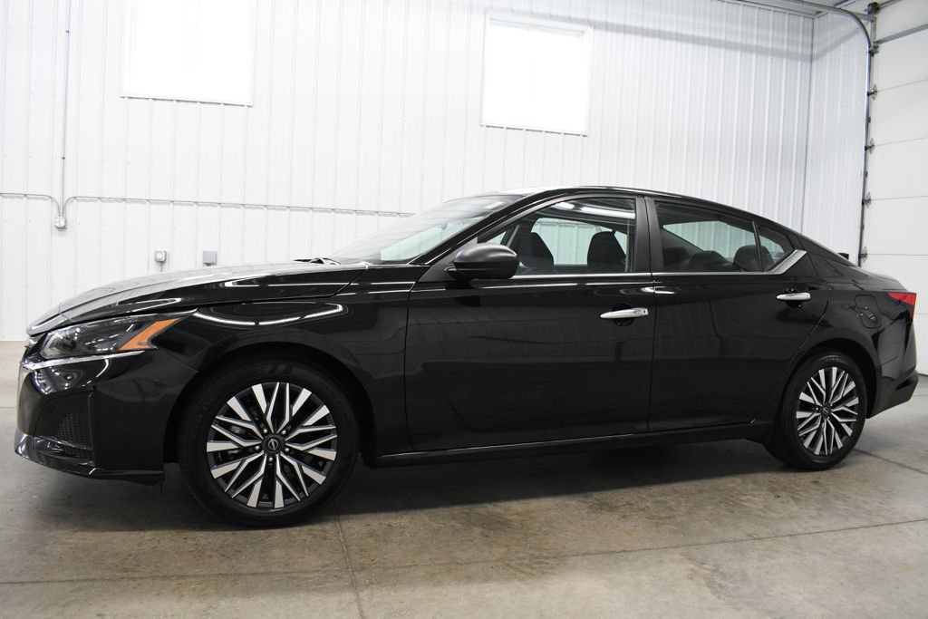 nissan altima 2025 1N4BL4DV4SN397317 image nissan altima 2025 1N4BL4DV4SN397317 image