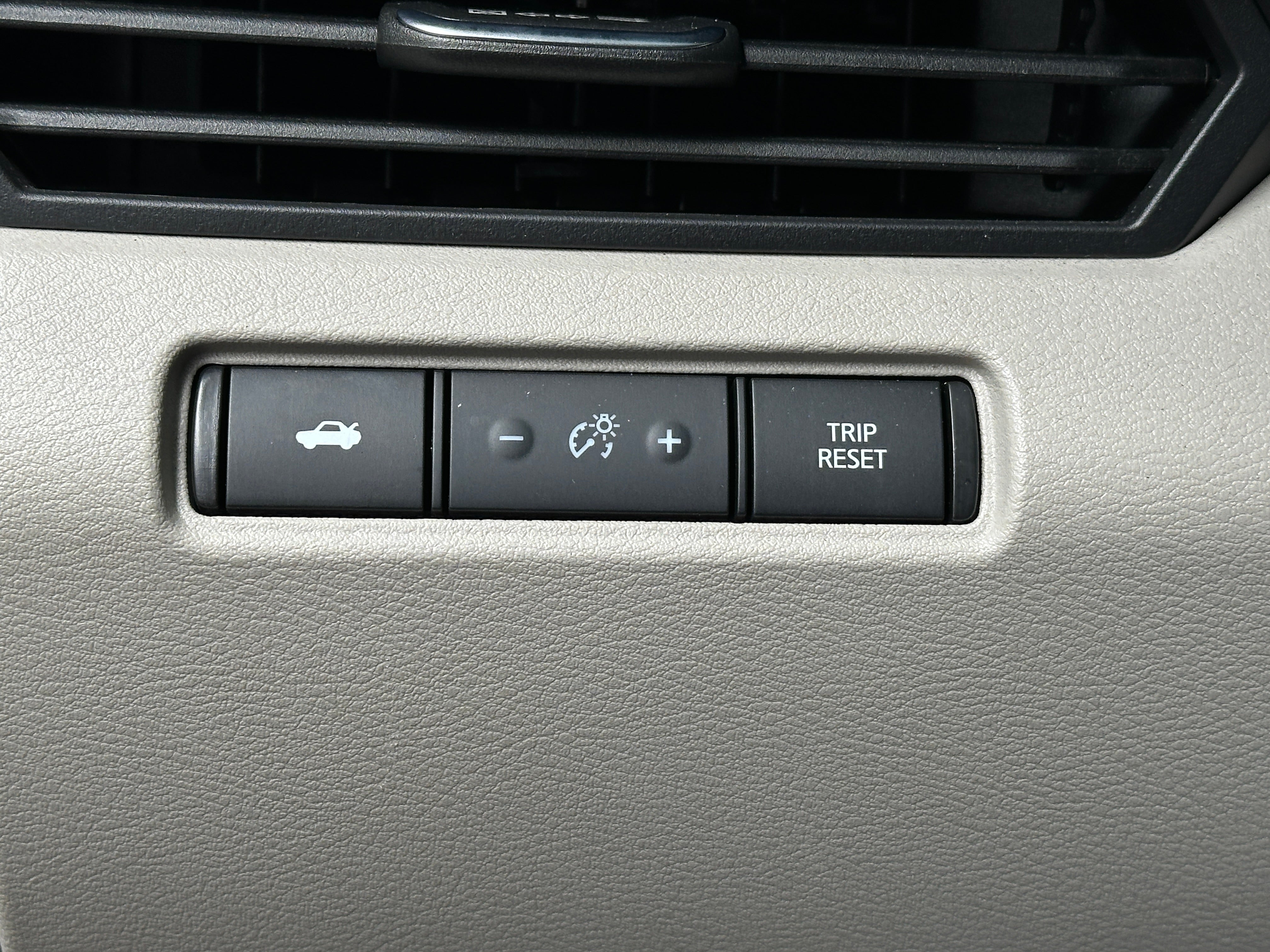 nissan altima 2025 1N4BL4DV7SN305312 image nissan altima 2025 1N4BL4DV7SN305312 image