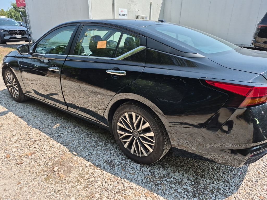 nissan altima 2025 1N4BL4DV0SN429762 image