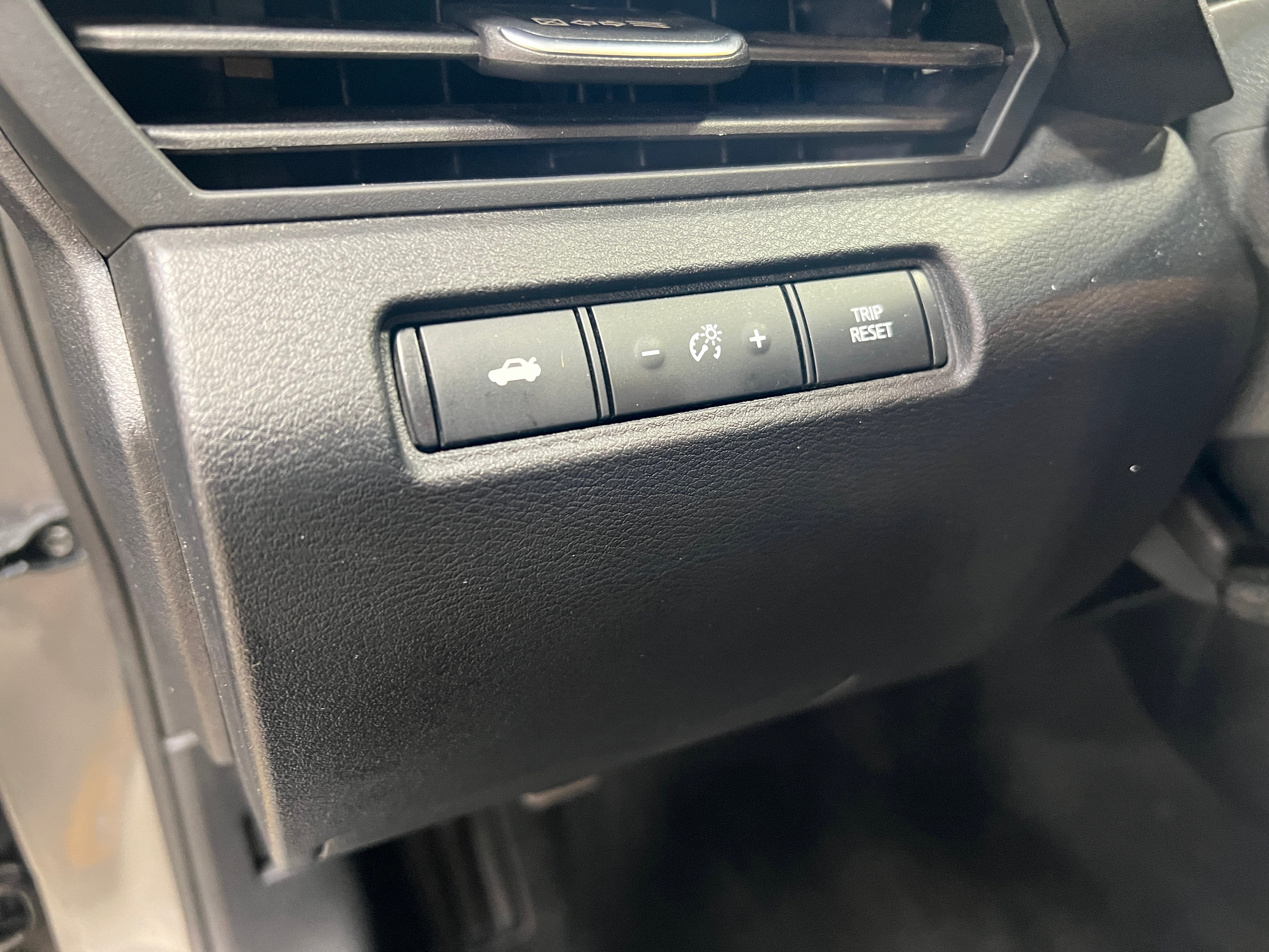 nissan altima 2025 1N4BL4DV9SN396003 image
