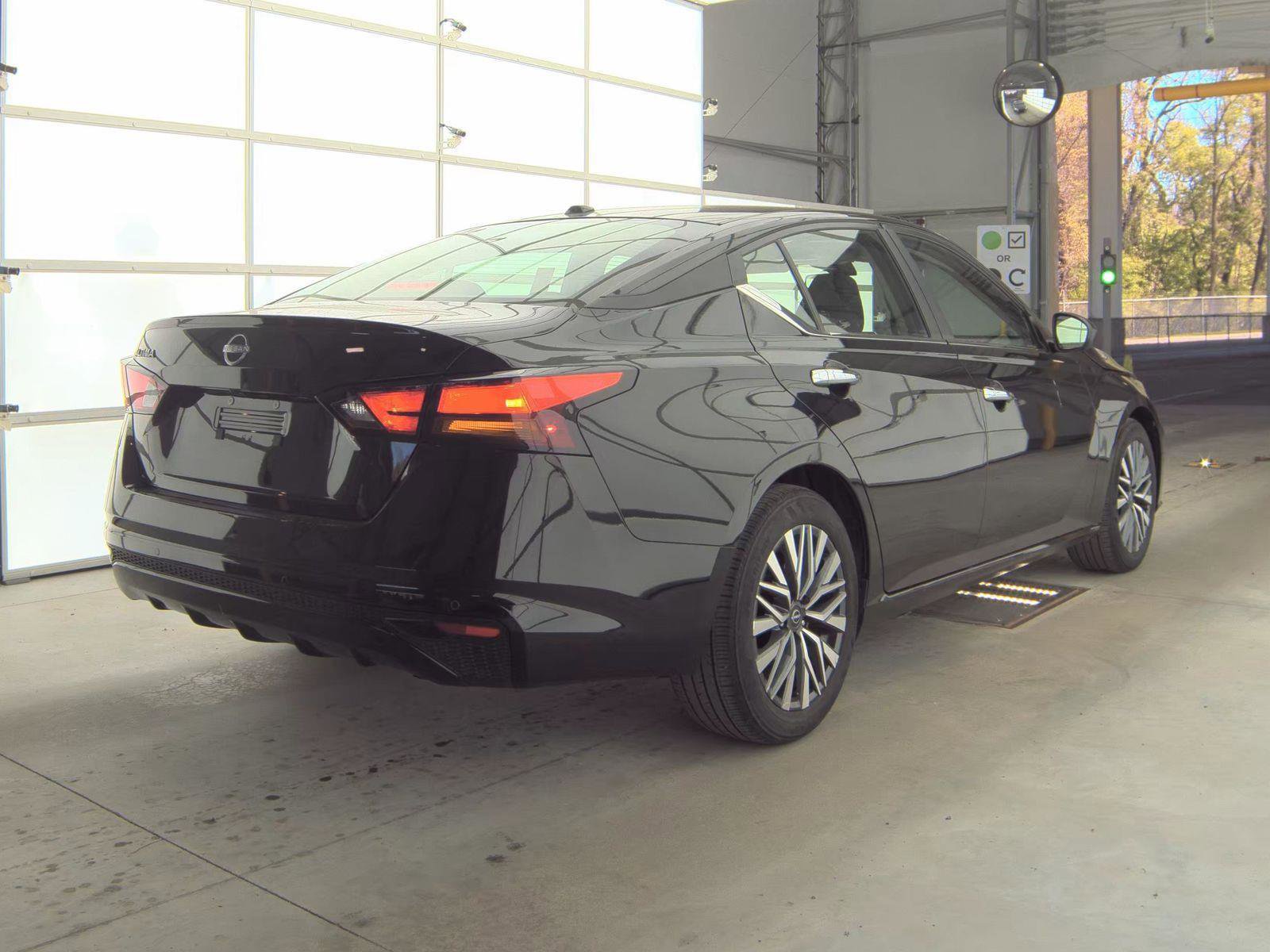 nissan altima 2025 1N4BL4DV5SN398508 image nissan altima 2025 1N4BL4DV5SN398508 image