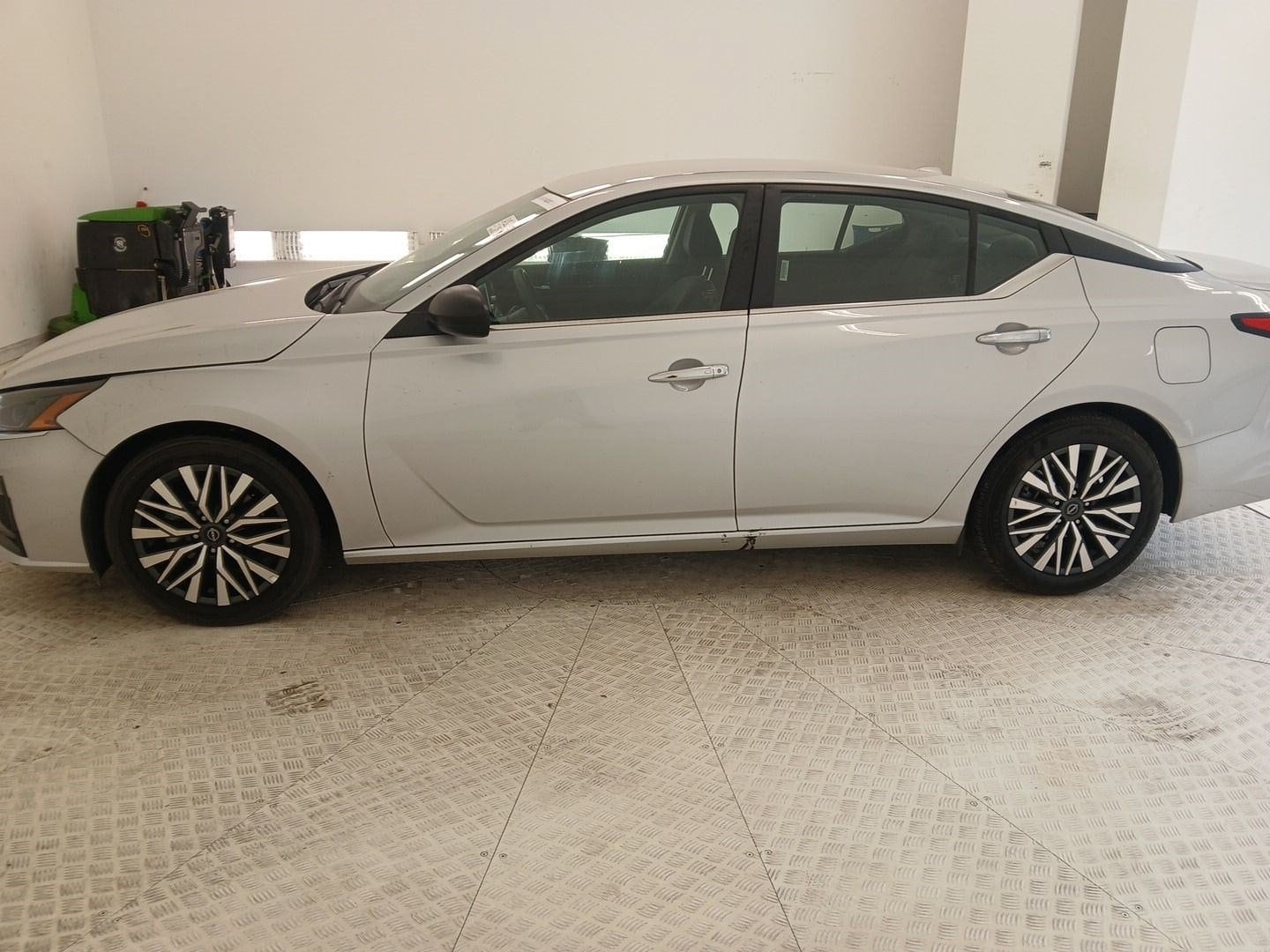 nissan altima 2025 1N4BL4DV1SN423095 image nissan altima 2025 1N4BL4DV1SN423095 image