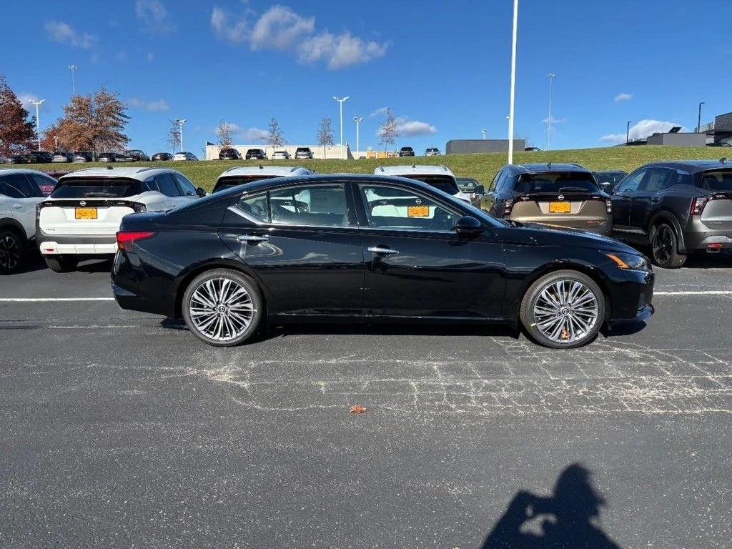 nissan altima 2025 1N4BL4EVXSN424745 image nissan altima 2025 1N4BL4EVXSN424745 image