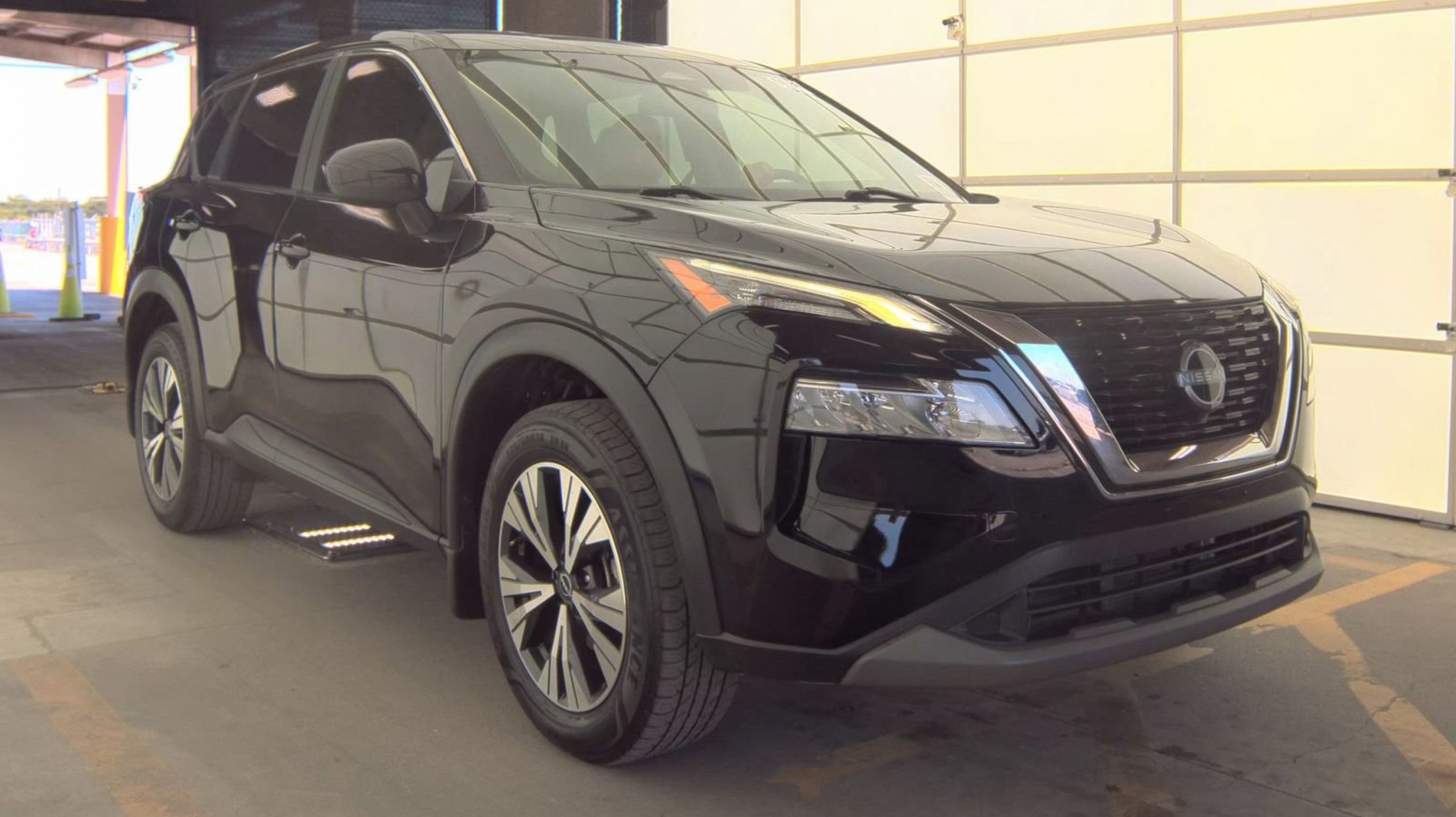 nissan rogue 2023 5N1BT3BA2PC761818 image nissan rogue 2023 5N1BT3BA2PC761818 image