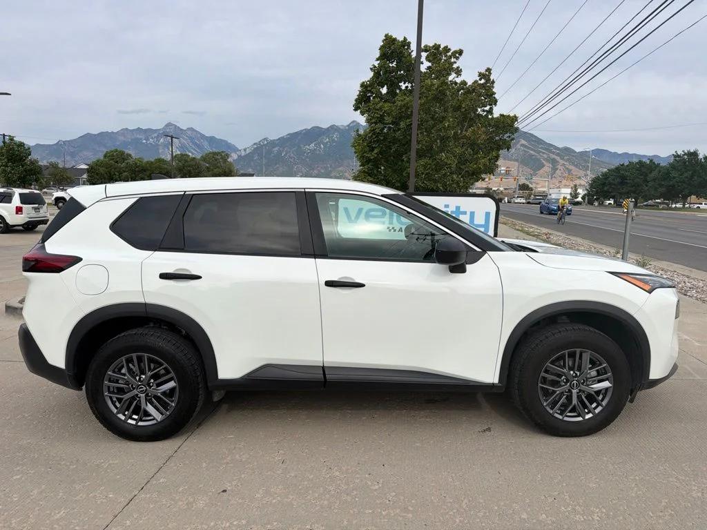 nissan rogue 2023 5N1BT3AB5PC947010 image nissan rogue 2023 5N1BT3AB5PC947010 image