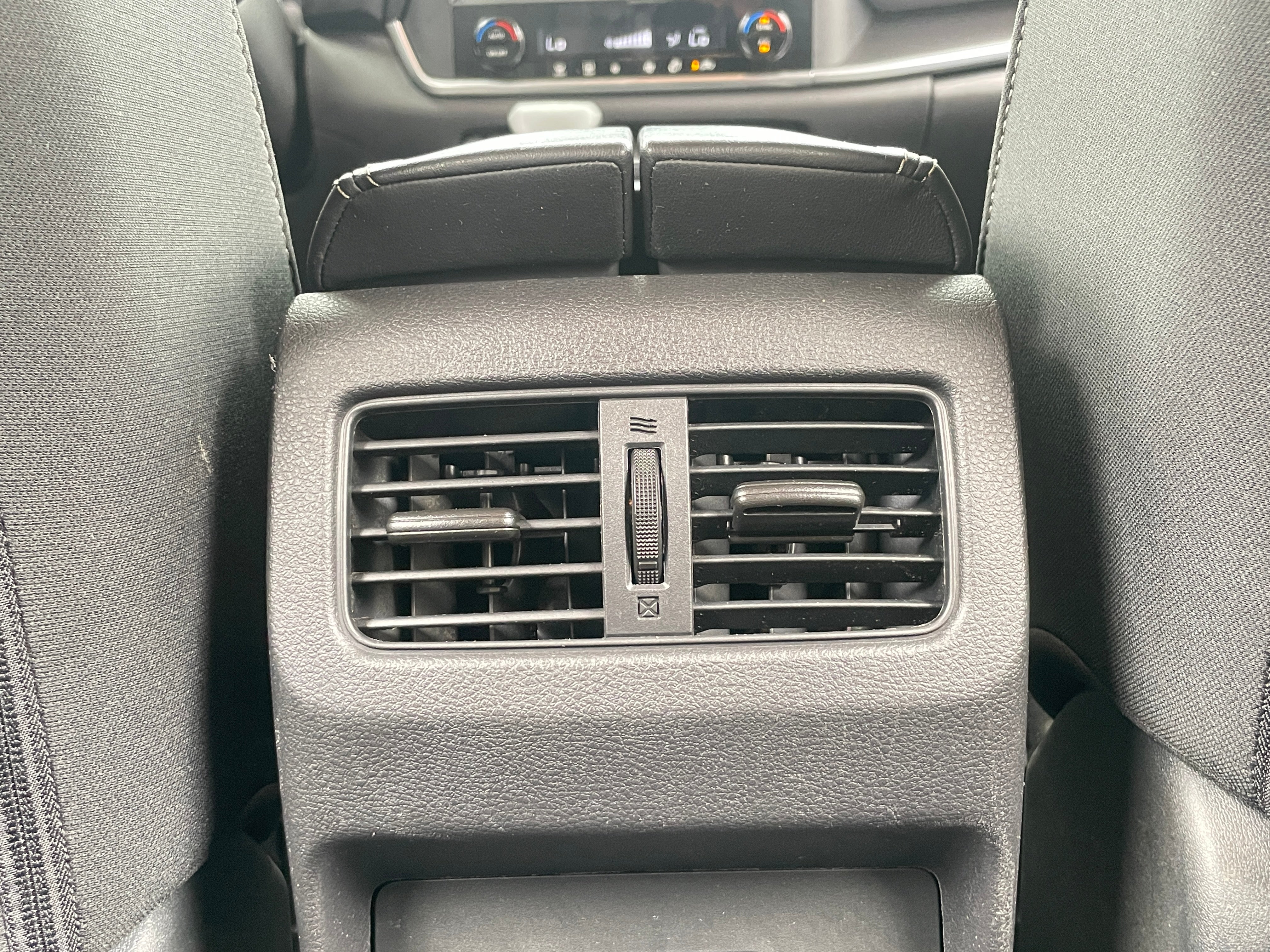 nissan rogue 2023 5N1BT3BBXPC910470 image nissan rogue 2023 5N1BT3BBXPC910470 image
