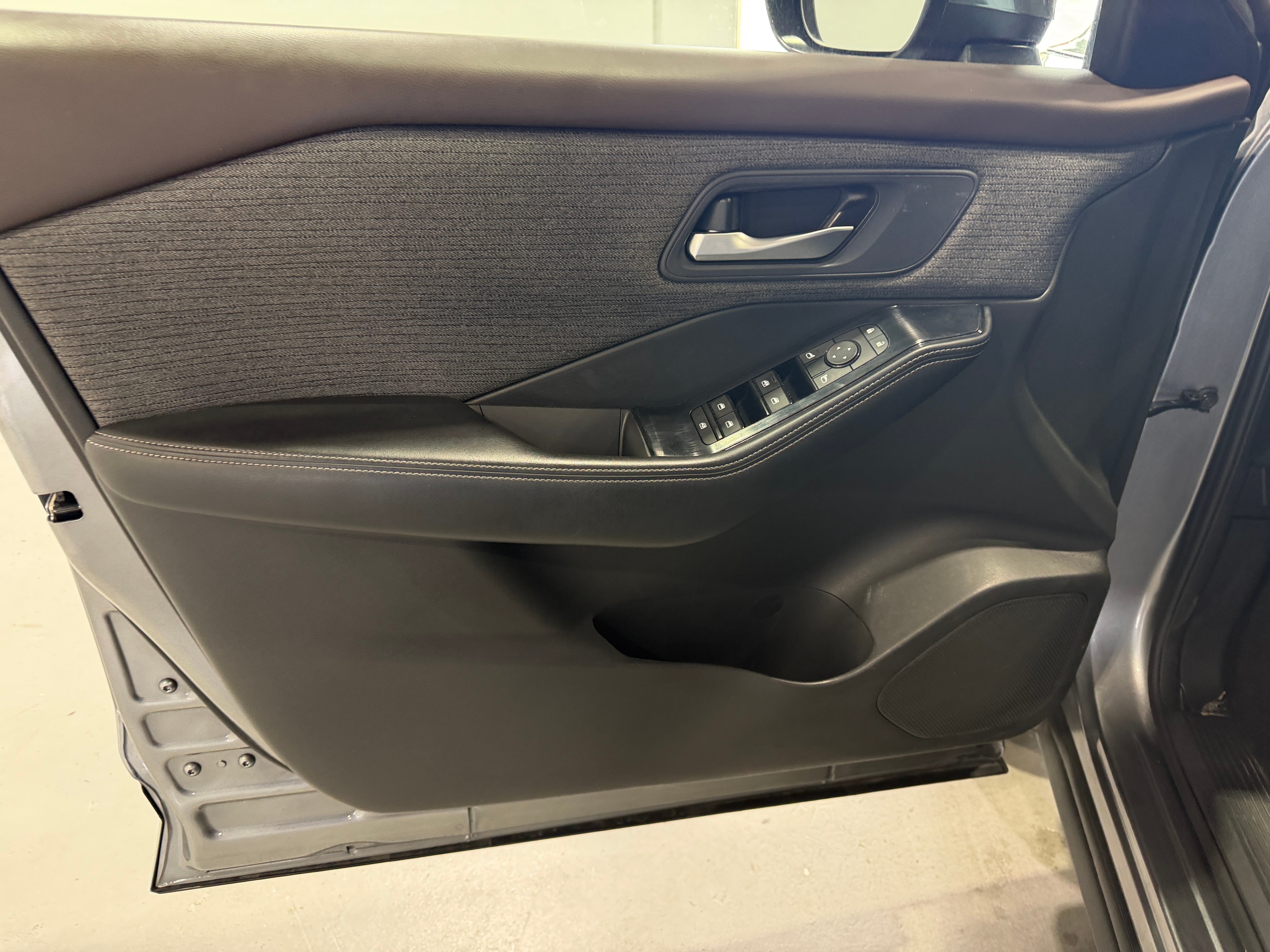 nissan rogue 2023 5N1BT3BB0PC790663 image nissan rogue 2023 5N1BT3BB0PC790663 image