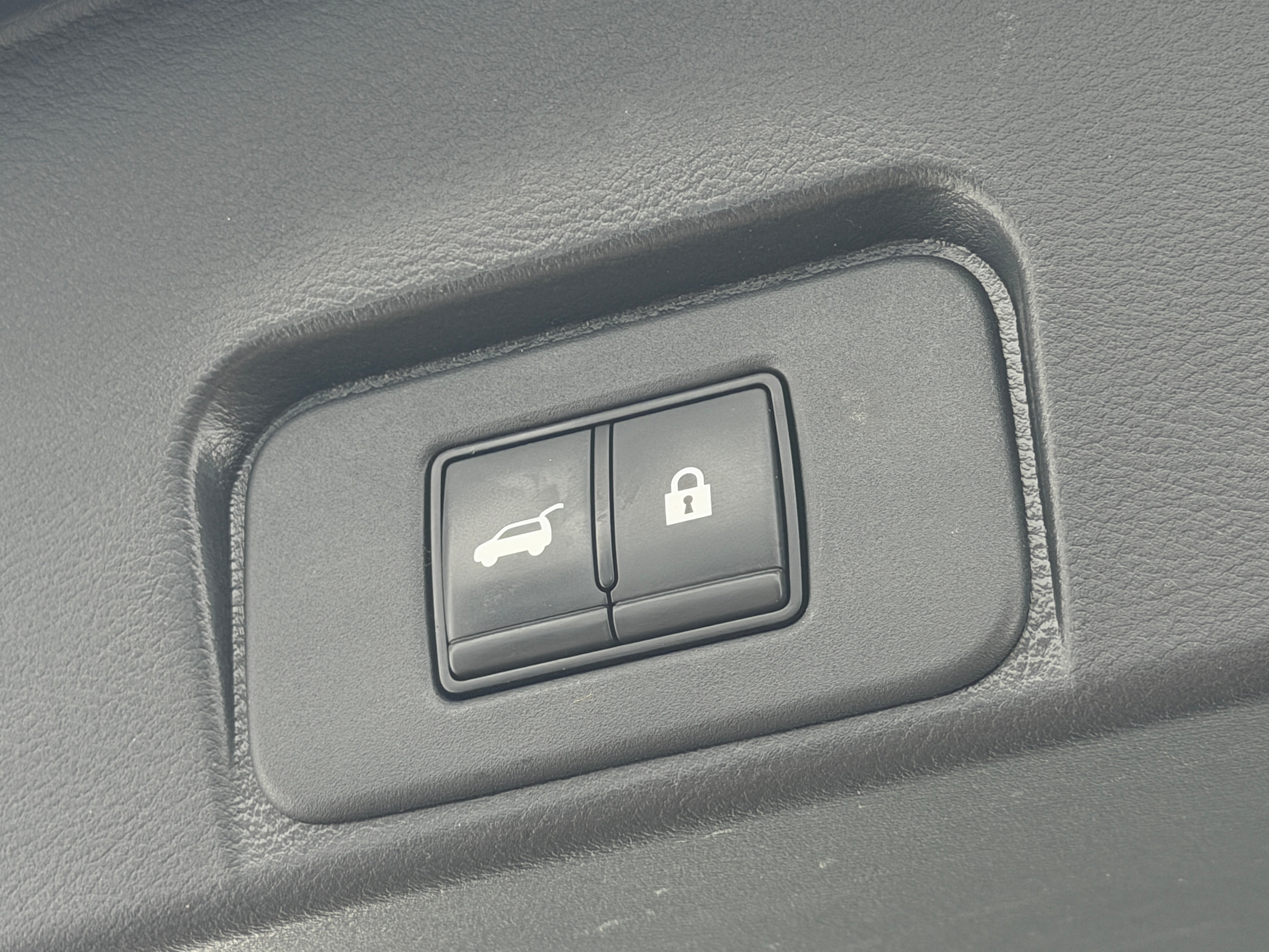 nissan rogue 2023 5N1BT3BB6PC750863 image nissan rogue 2023 5N1BT3BB6PC750863 image