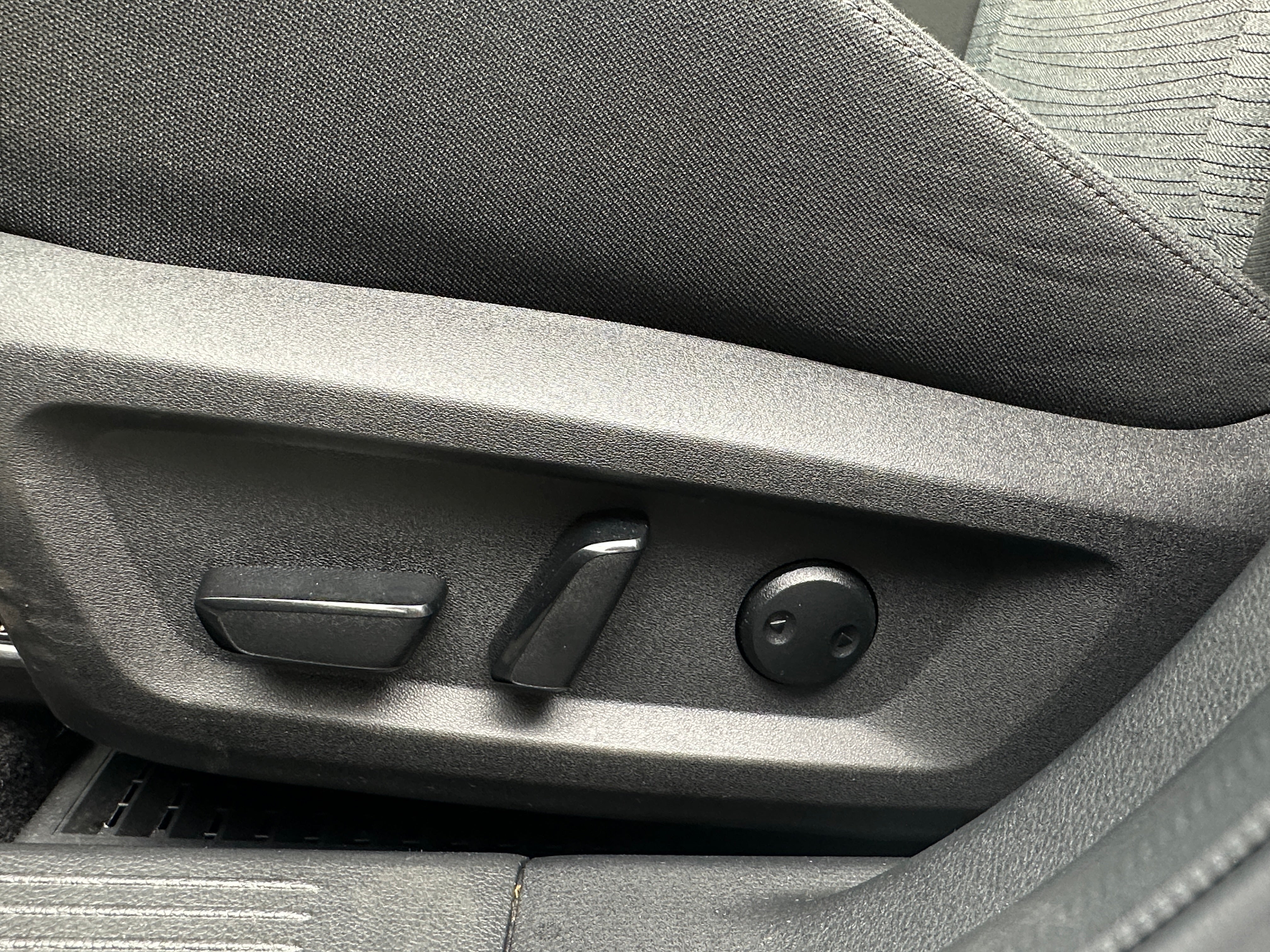 nissan rogue 2023 JN8BT3BB0PW477037 image nissan rogue 2023 JN8BT3BB0PW477037 image