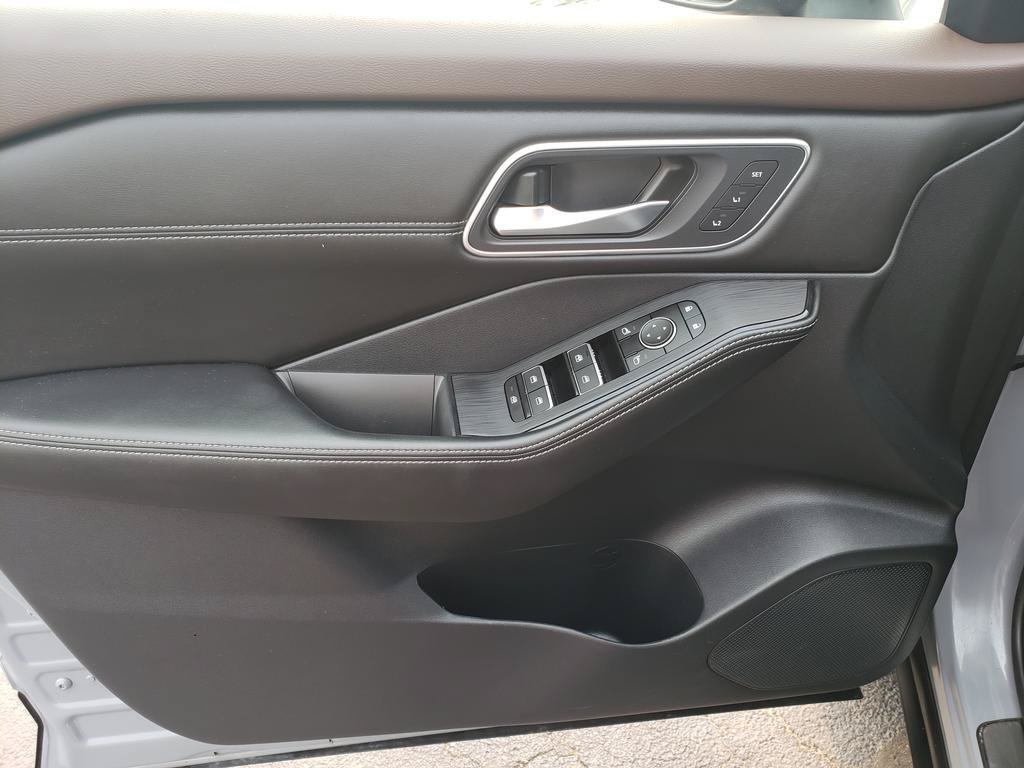 nissan rogue 2023 JN8BT3DD6PW321180 image nissan rogue 2023 JN8BT3DD6PW321180 image