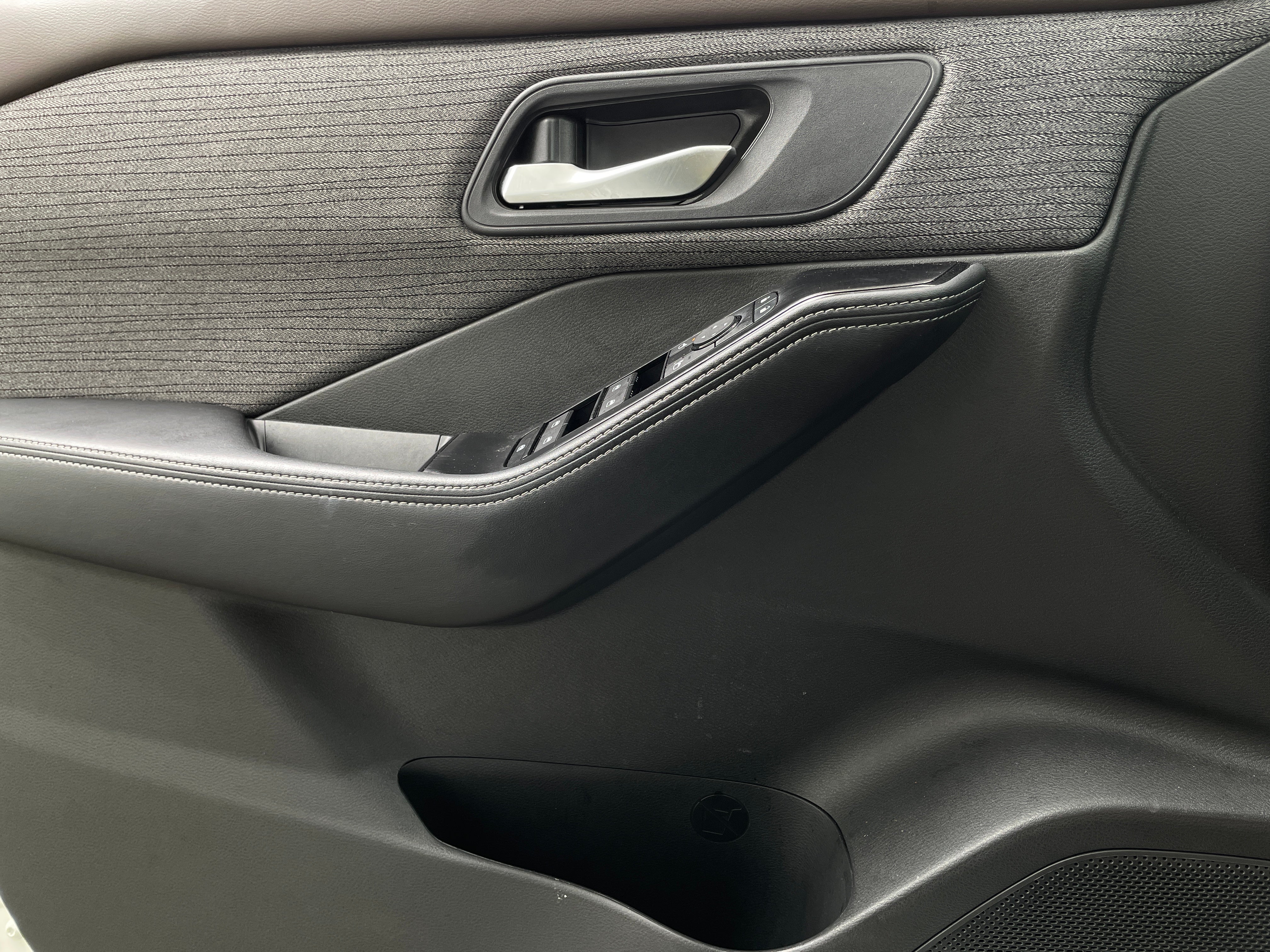 nissan rogue 2023 5N1BT3BBXPC942688 image nissan rogue 2023 5N1BT3BBXPC942688 image