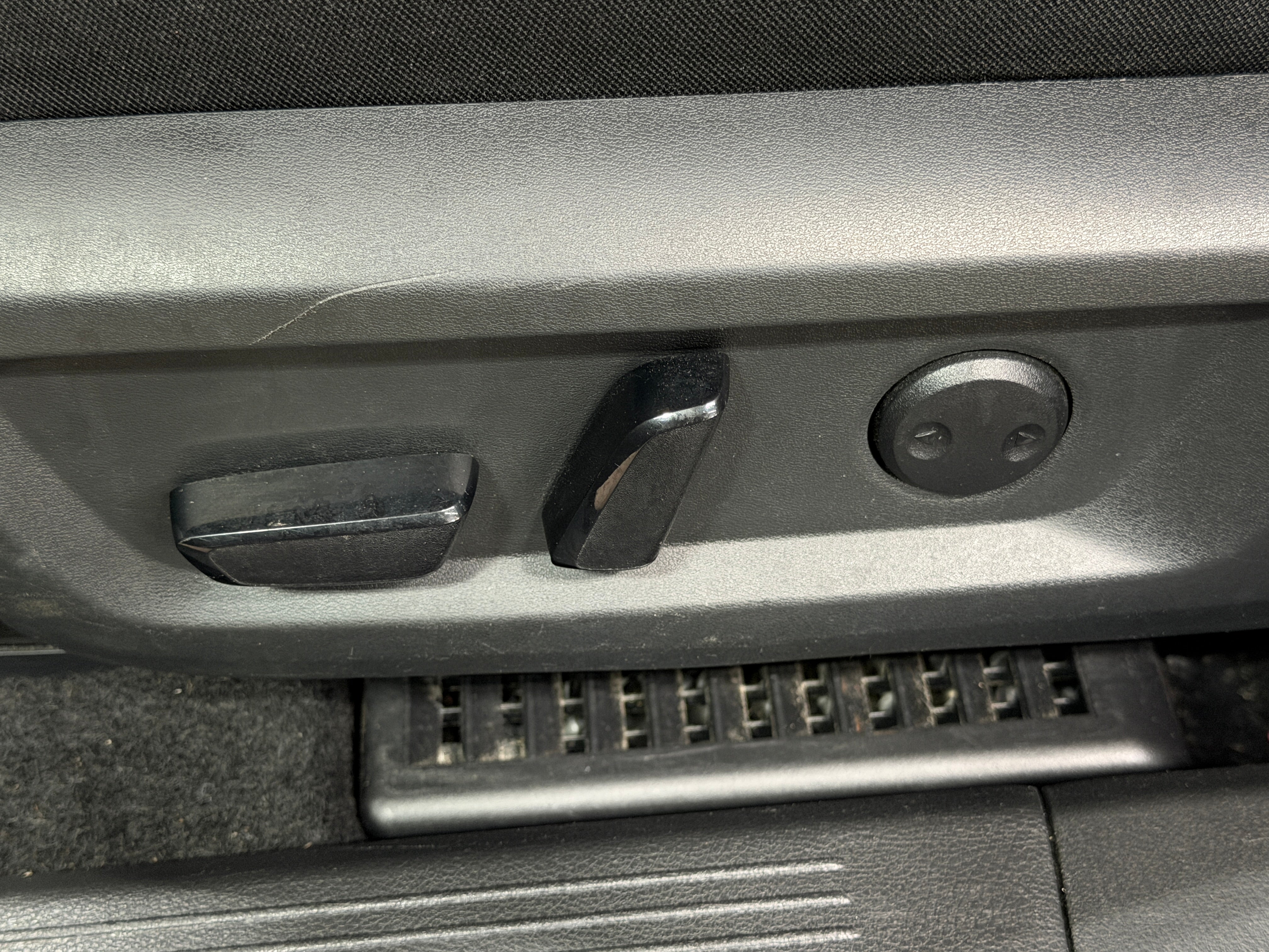nissan rogue 2023 5N1BT3BA4PC858759 image nissan rogue 2023 5N1BT3BA4PC858759 image