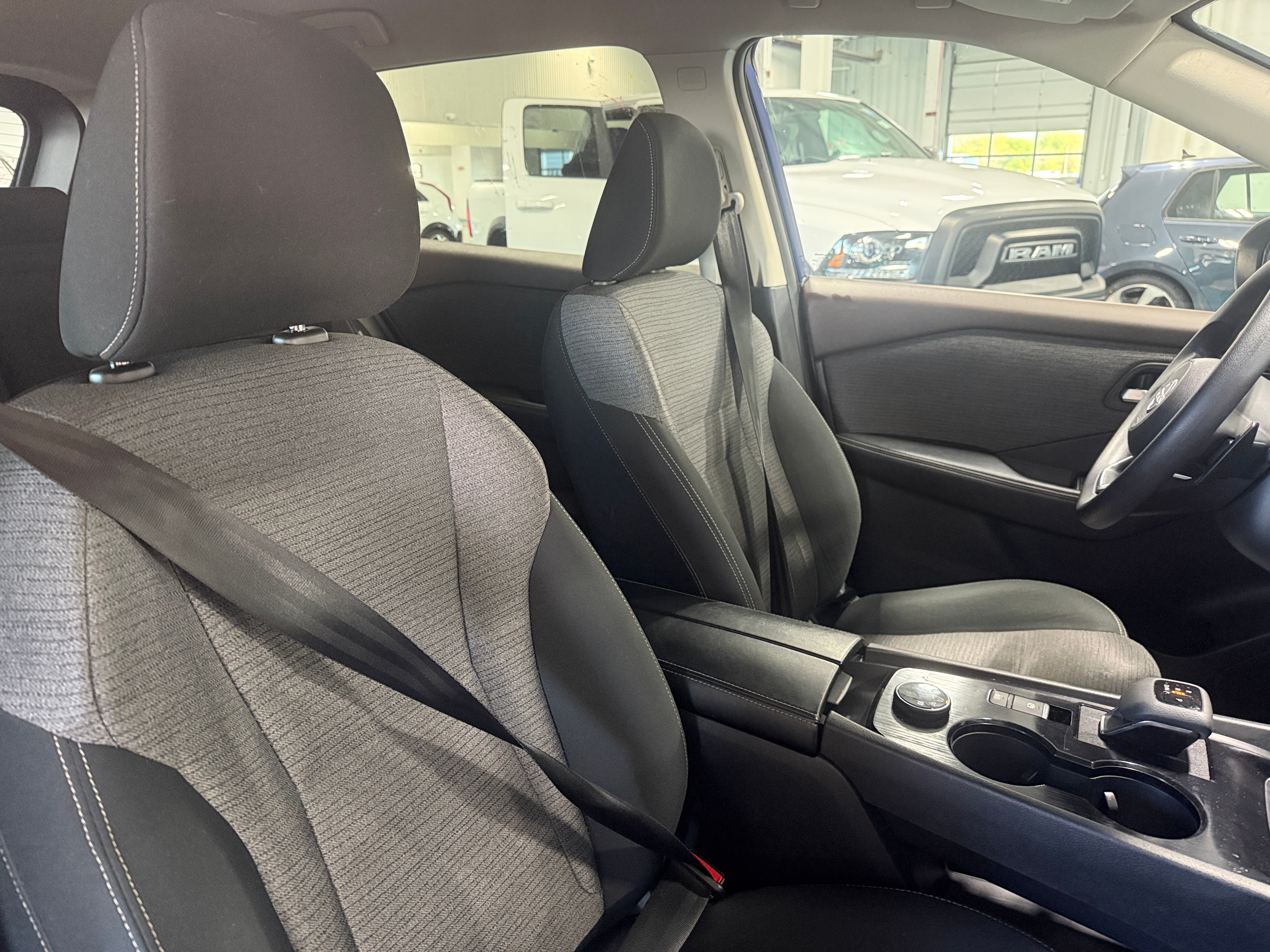 nissan rogue 2023 5N1BT3BB3PC827432 image nissan rogue 2023 5N1BT3BB3PC827432 image