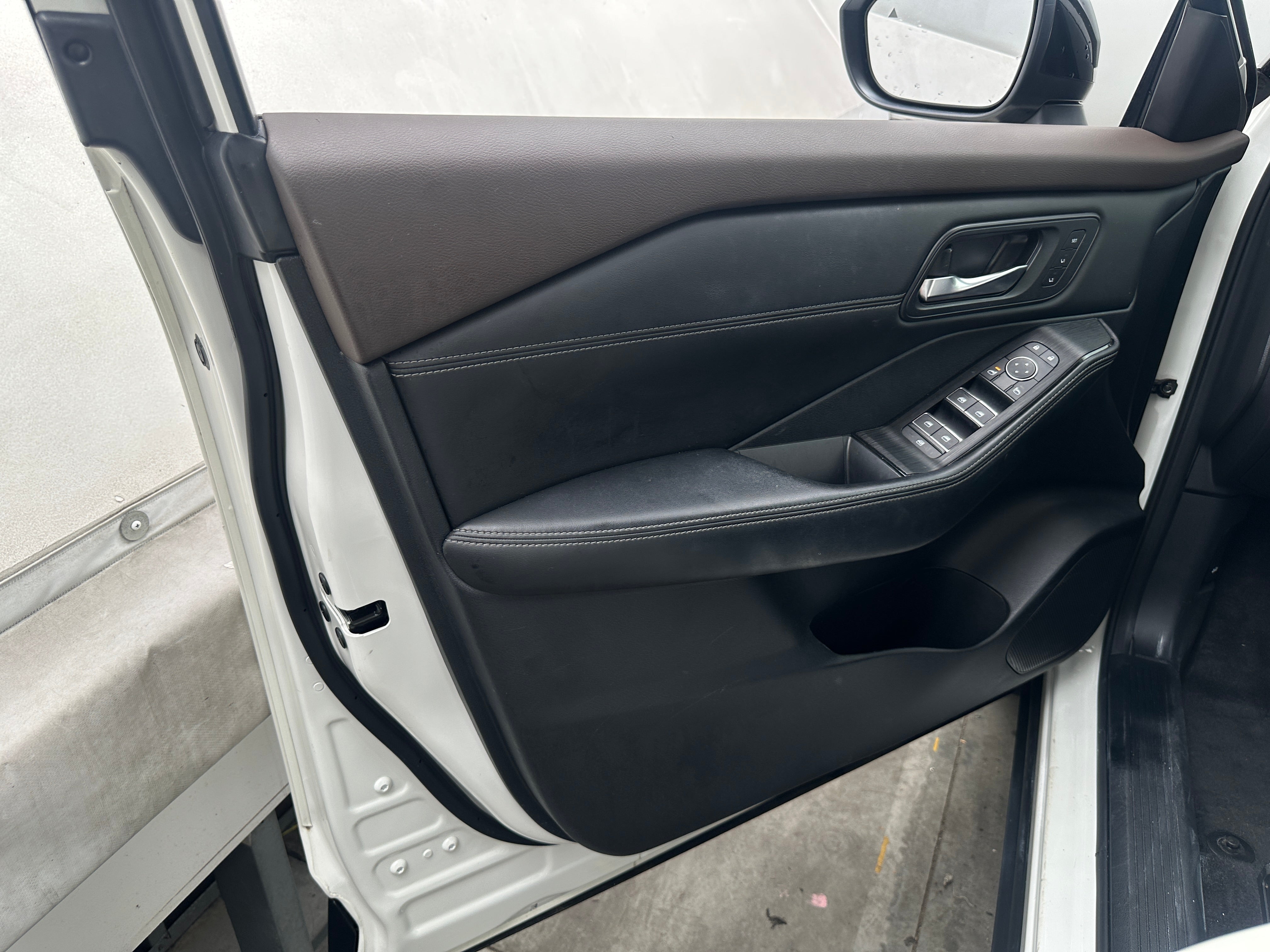 nissan rogue 2023 JN8BT3CB4PW483633 image nissan rogue 2023 JN8BT3CB4PW483633 image