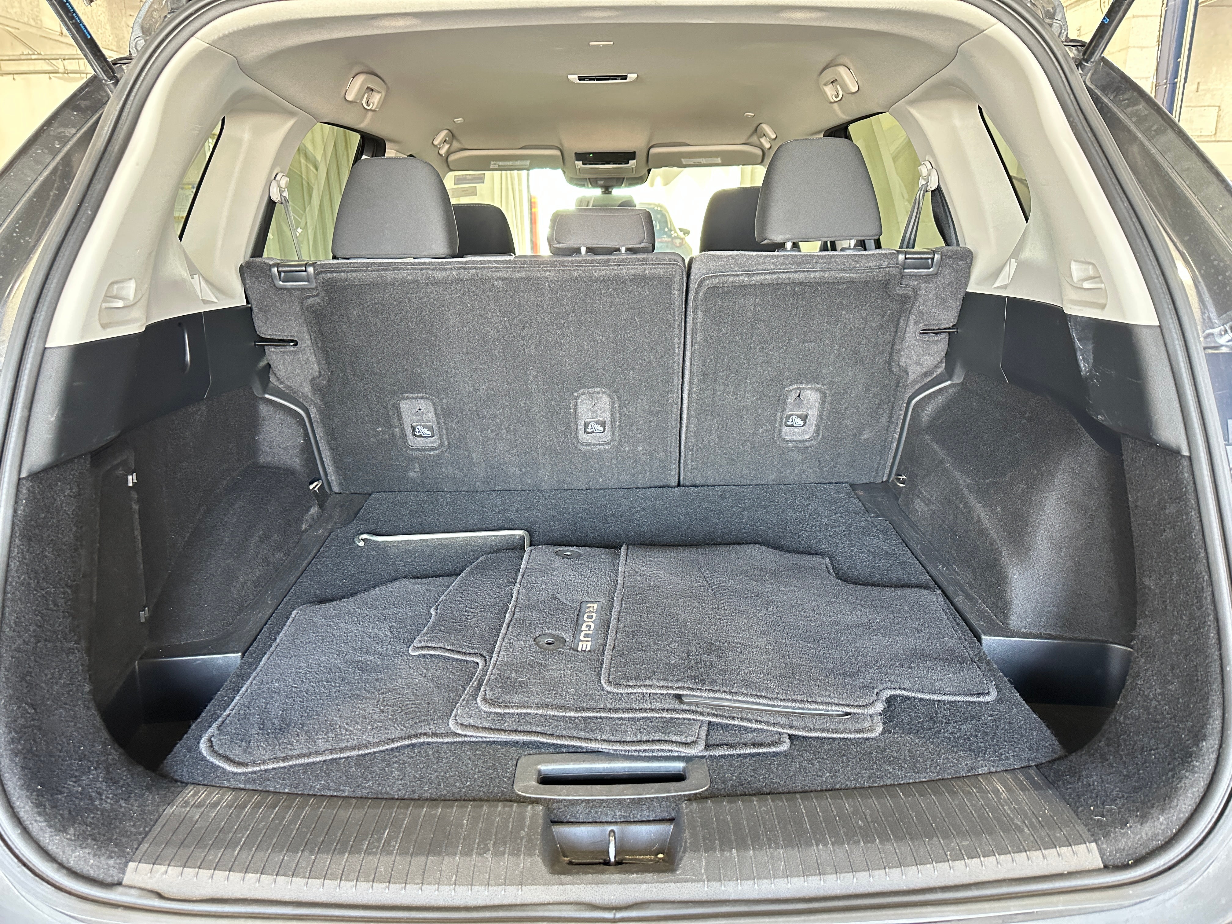 nissan rogue 2023 5N1BT3BA9PC890834 image nissan rogue 2023 5N1BT3BA9PC890834 image