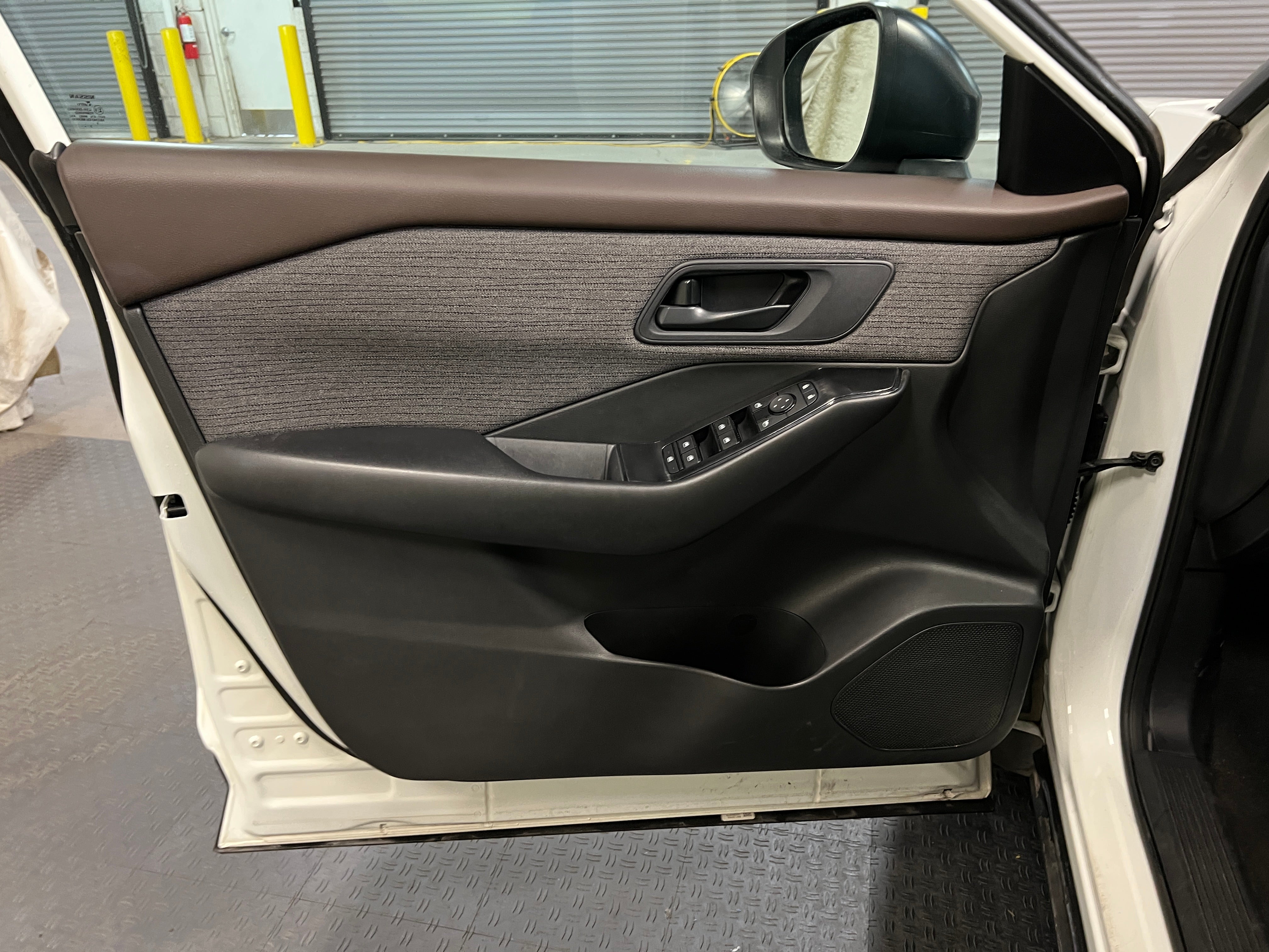 nissan rogue 2023 5N1BT3AB1PC946582 image nissan rogue 2023 5N1BT3AB1PC946582 image